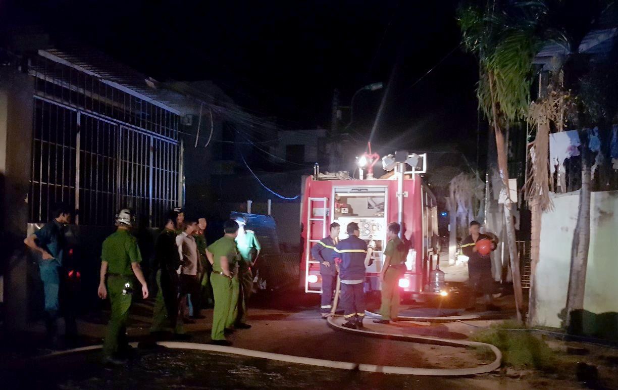 Cháy xưởng gia công sắt ảnh 2 Chay xuong gia cong sat anh 2