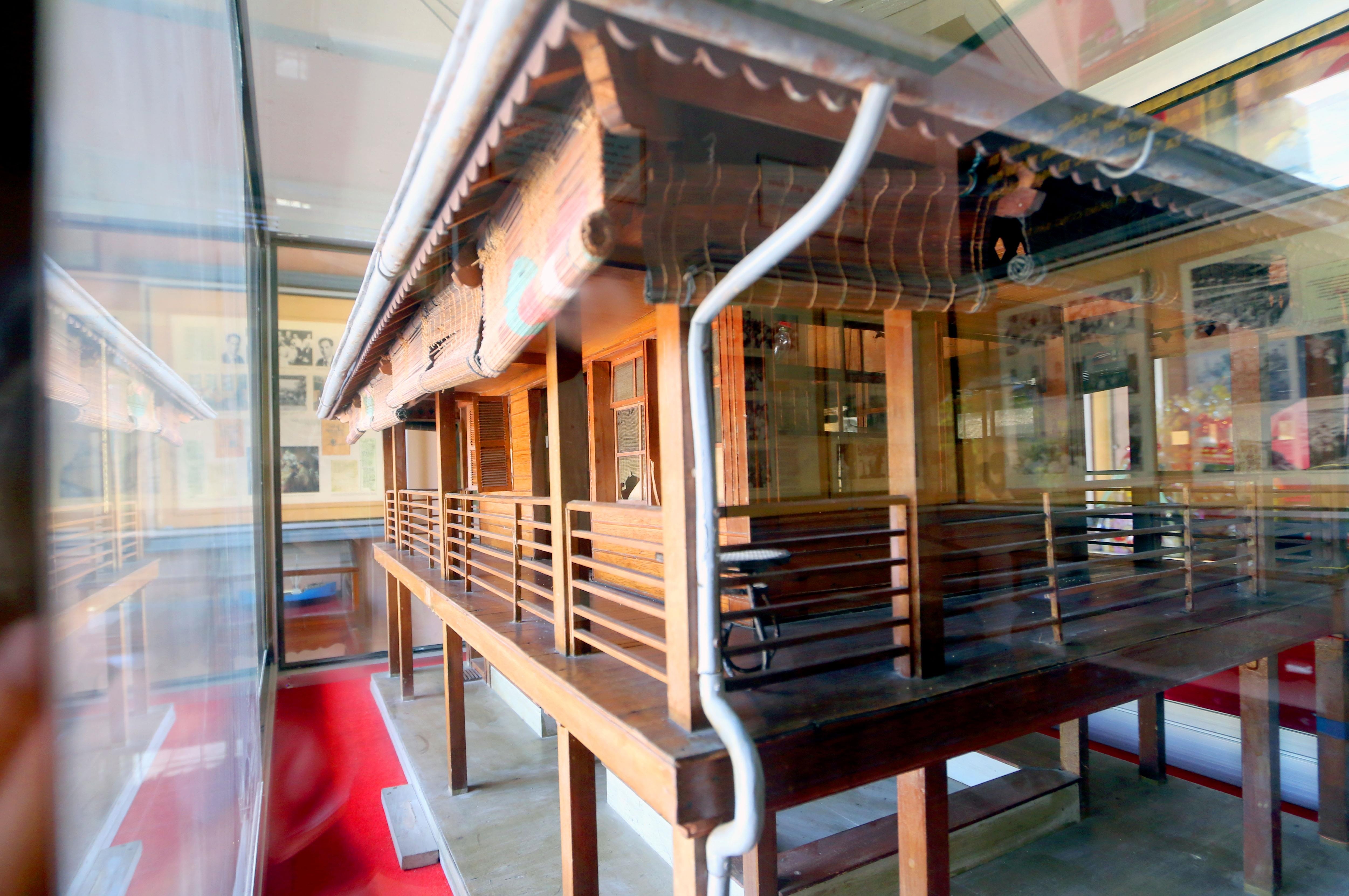 Khu tuong niem Chu tich Ho Chi Minh anh 11