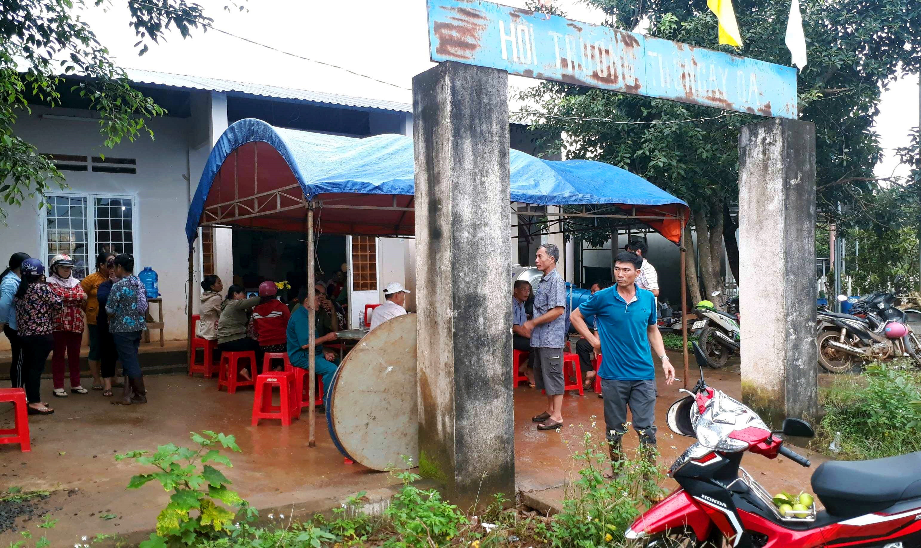 3 hoc sinh duoi nuoc o Binh Phuoc anh 1