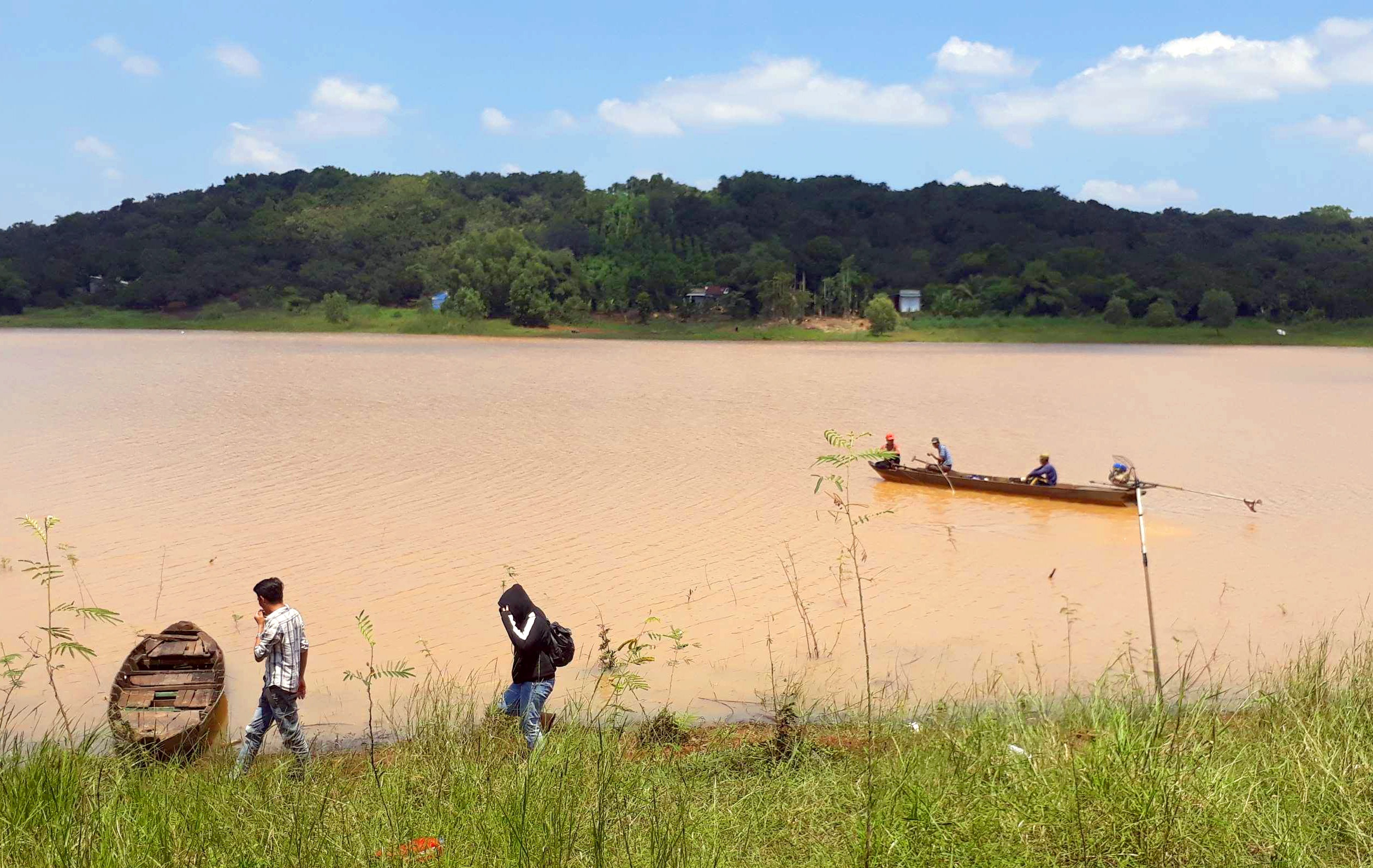 Chết đuối ở lòng hồ thủy điện Thác Mơ ảnh 1 Chet duoi o long ho thuy dien Thac Mo anh 1