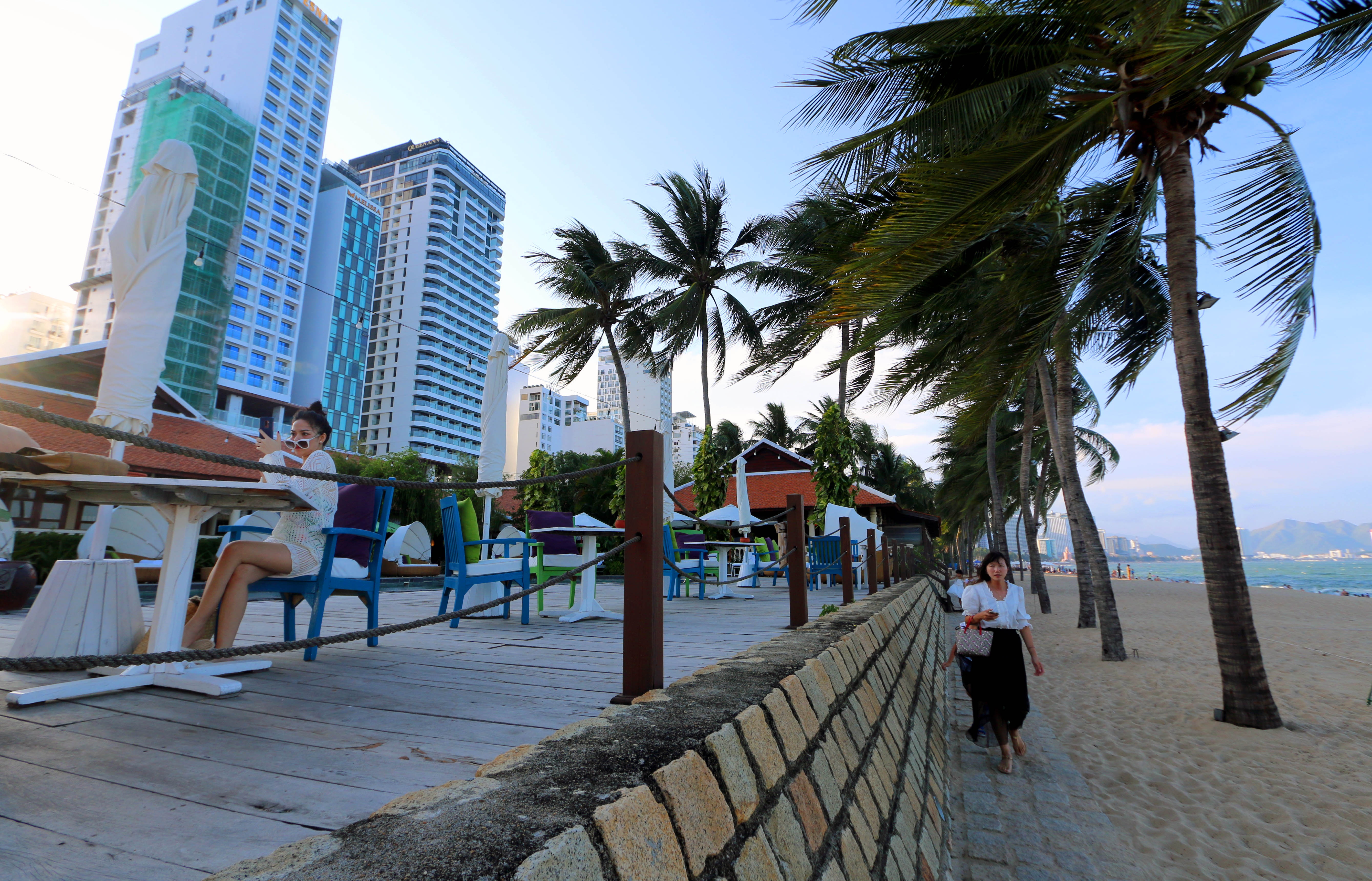 Khu reort Ana Madara chan bien anh 10