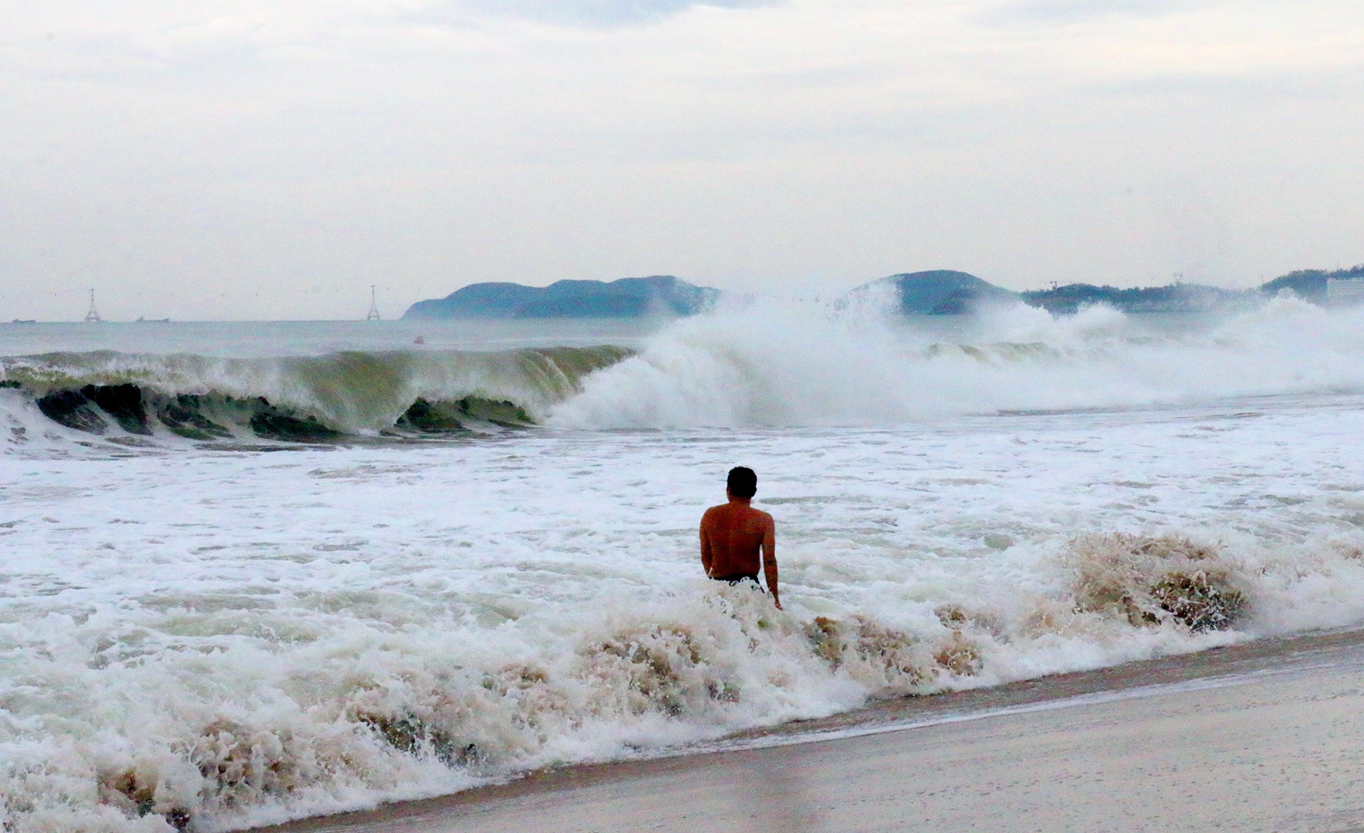 Bao so 5 Tatmo do bo vao mien trung anh 10