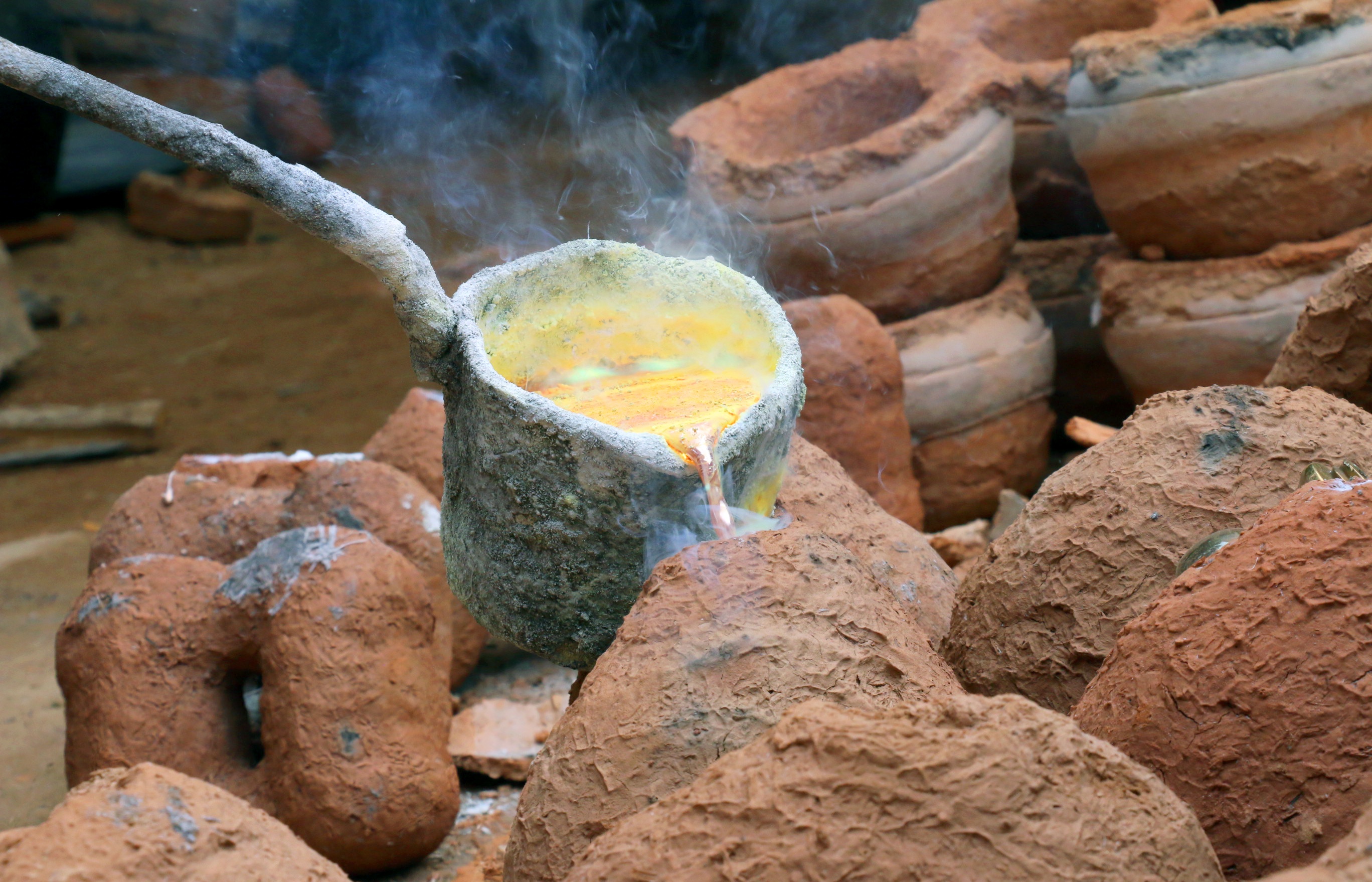 Lang duc dong tram nam o Khanh Hoa hinh anh