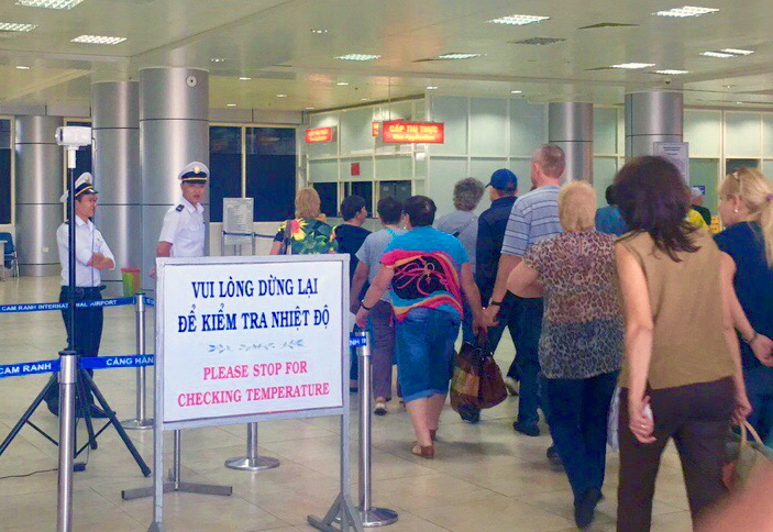 Thu tuong yeu cau kiem tra chat cac cua khau truoc dich virus corona hinh anh