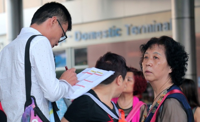 Hon 3.000 nguoi Trung Quoc dang mac ket o Nha Trang hinh anh