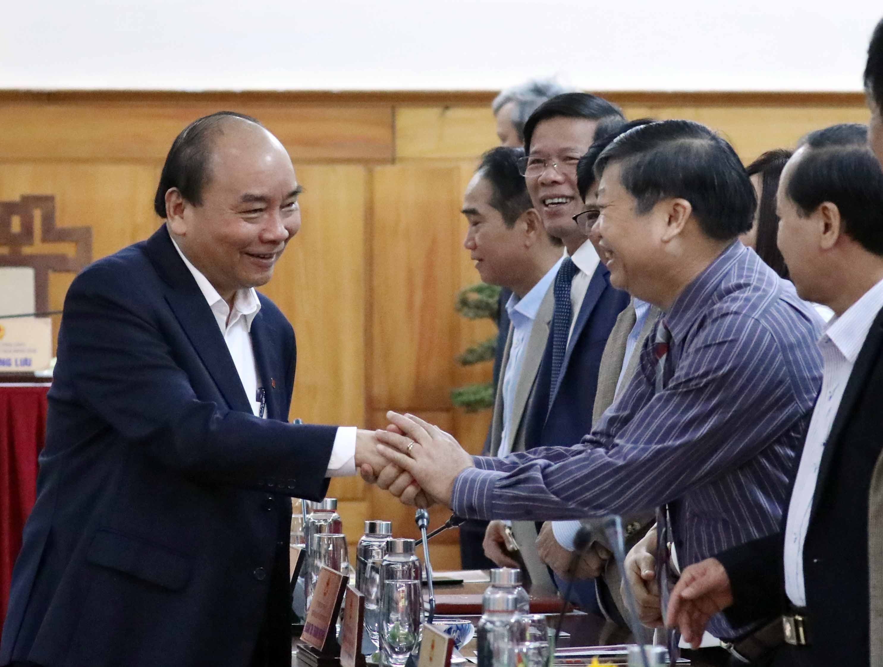 Thu tuong: Khong vi ly do dich benh ma chung ta thoai chi, ban lui hinh anh