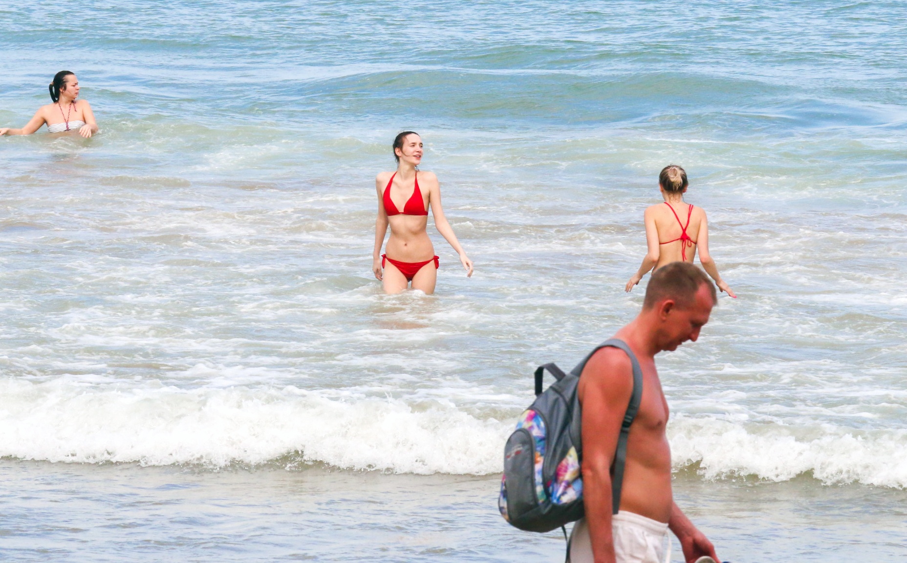 Khanh Hoa het dich Covid-19, nhung khong duoc chu quan hinh anh