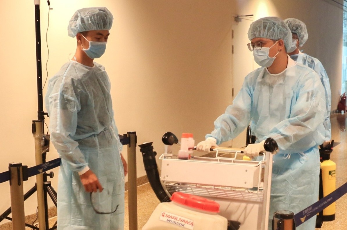 Khanh Hoa xet nghiem virus corona nhom nguoi ve tu Han Quoc hinh anh