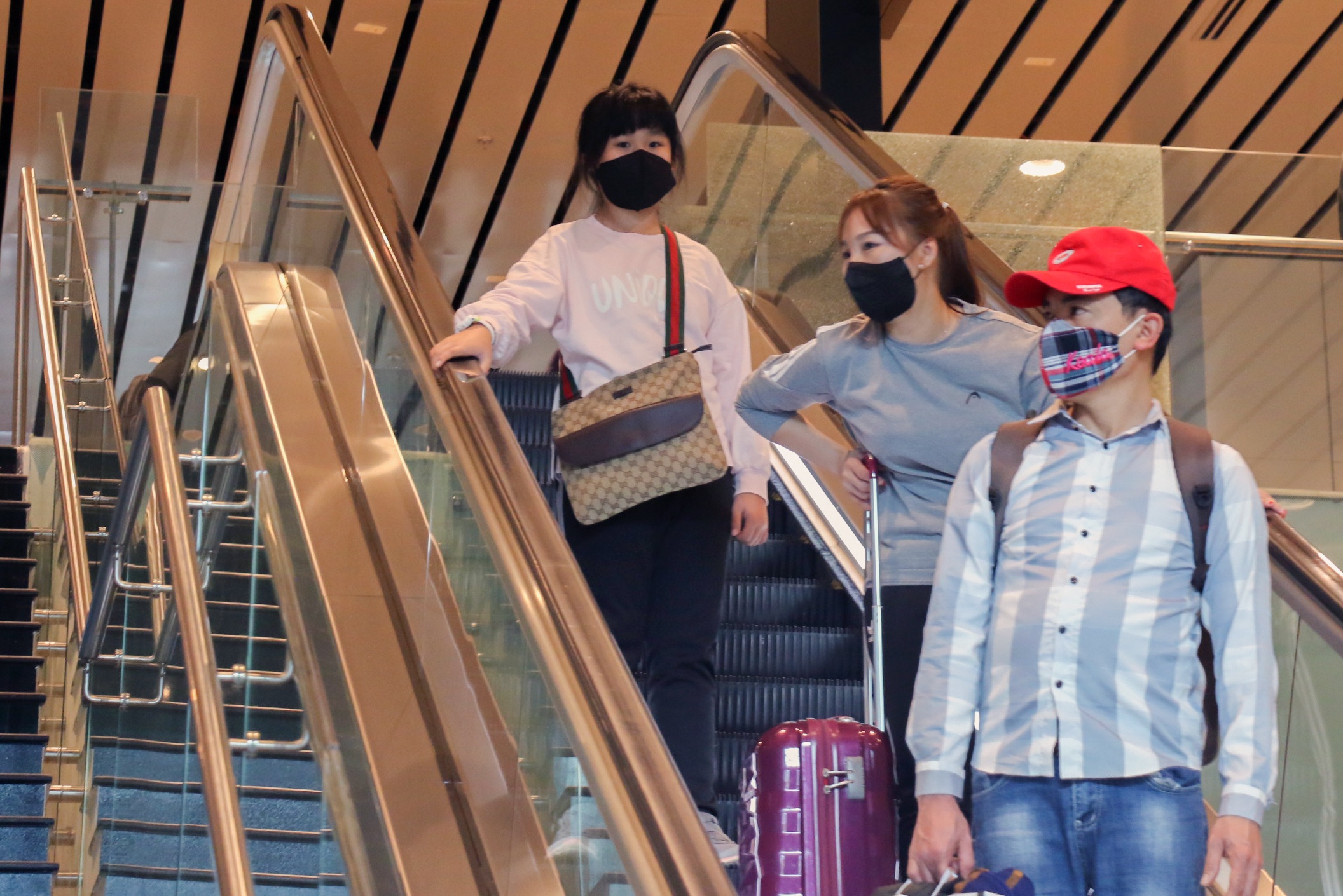 Dich Covid-19 o Han Quoc qua loi ke cua hanh khach ve nuoc hinh anh