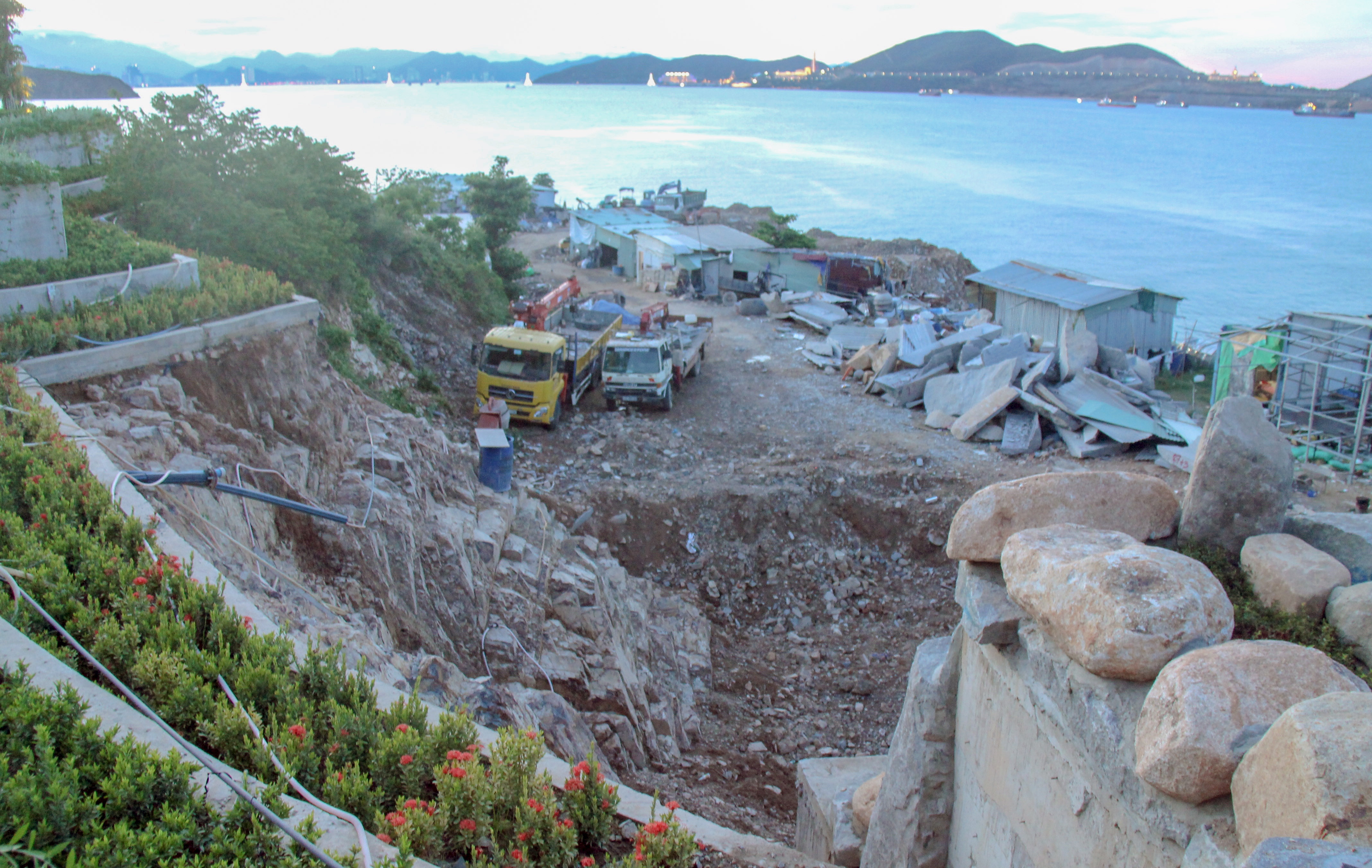 Khu du lich Hon Tam lan bien anh 9