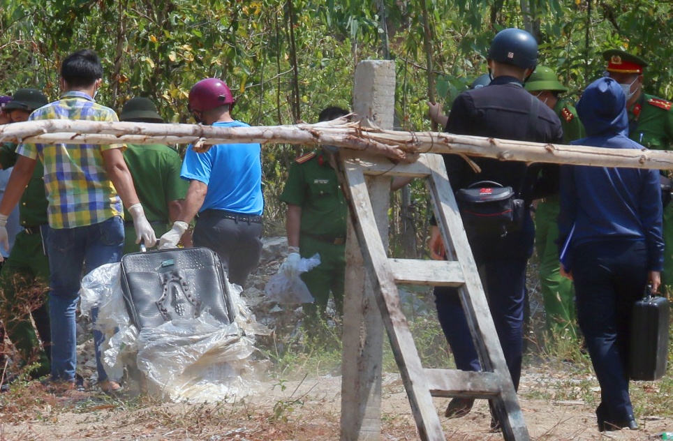 Thi the trong vali o Khanh Hoa anh 6