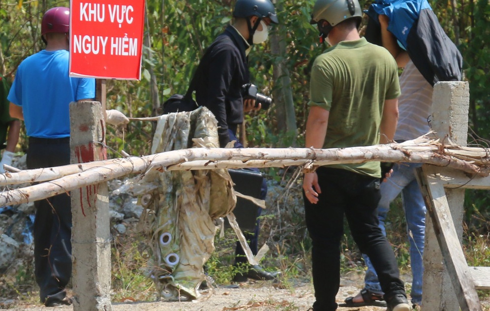 Thi the trong vali o Khanh Hoa anh 7