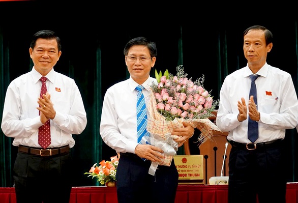 Thu tuong phe chuan Pho chu tich tinh Ba Ria - Vung Tau hinh anh