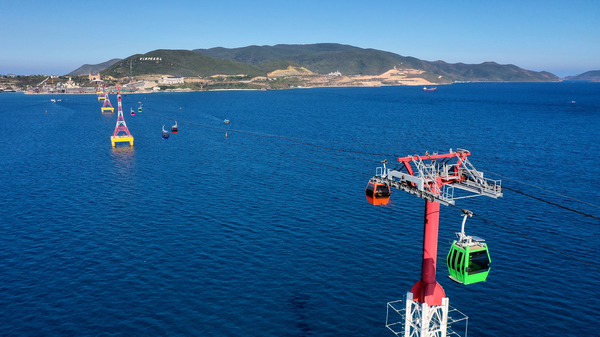 Xay cau vuot bien noi Nha Trang voi Vinpearl hinh anh