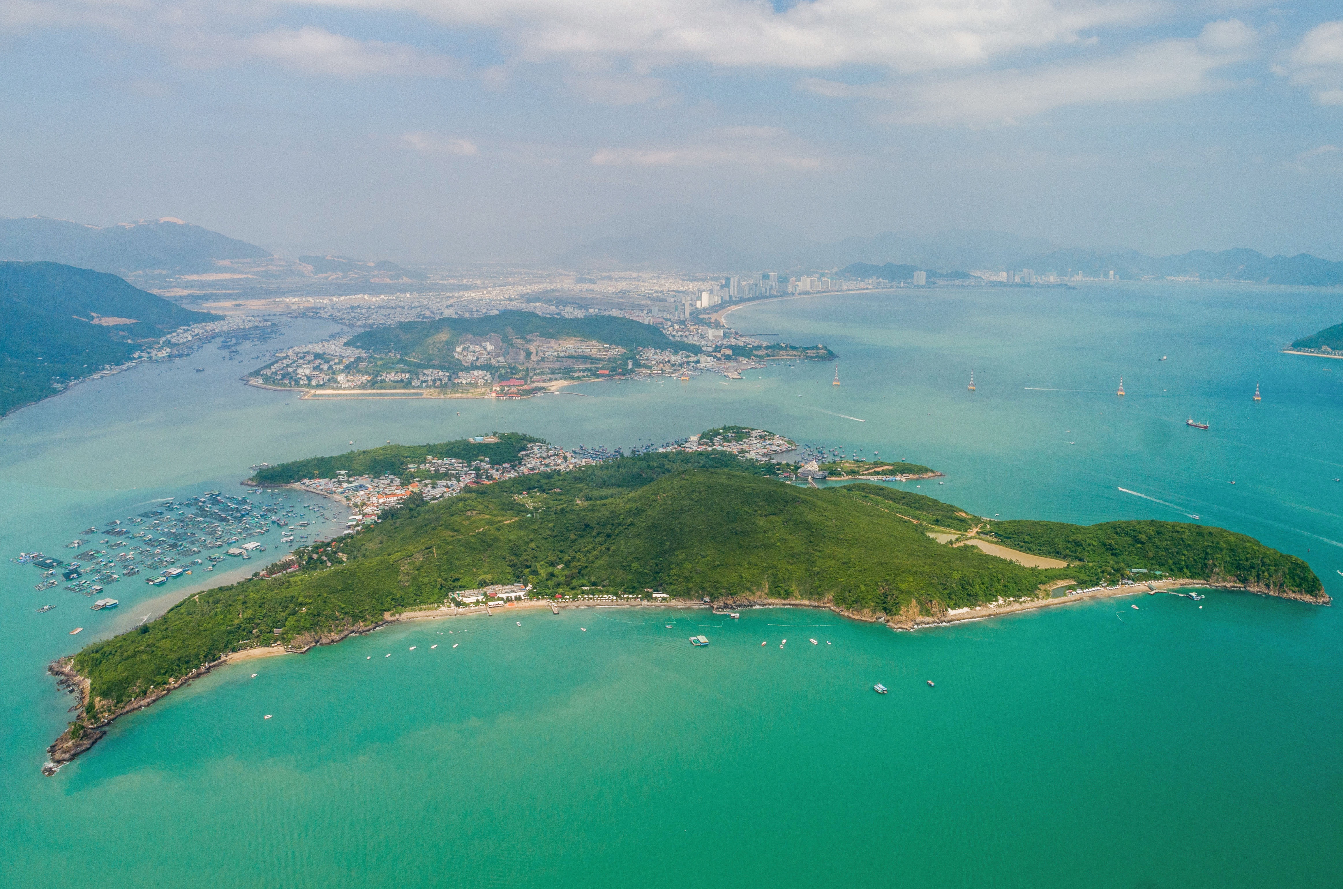 Khanh Hoa kich cau du lich anh 9