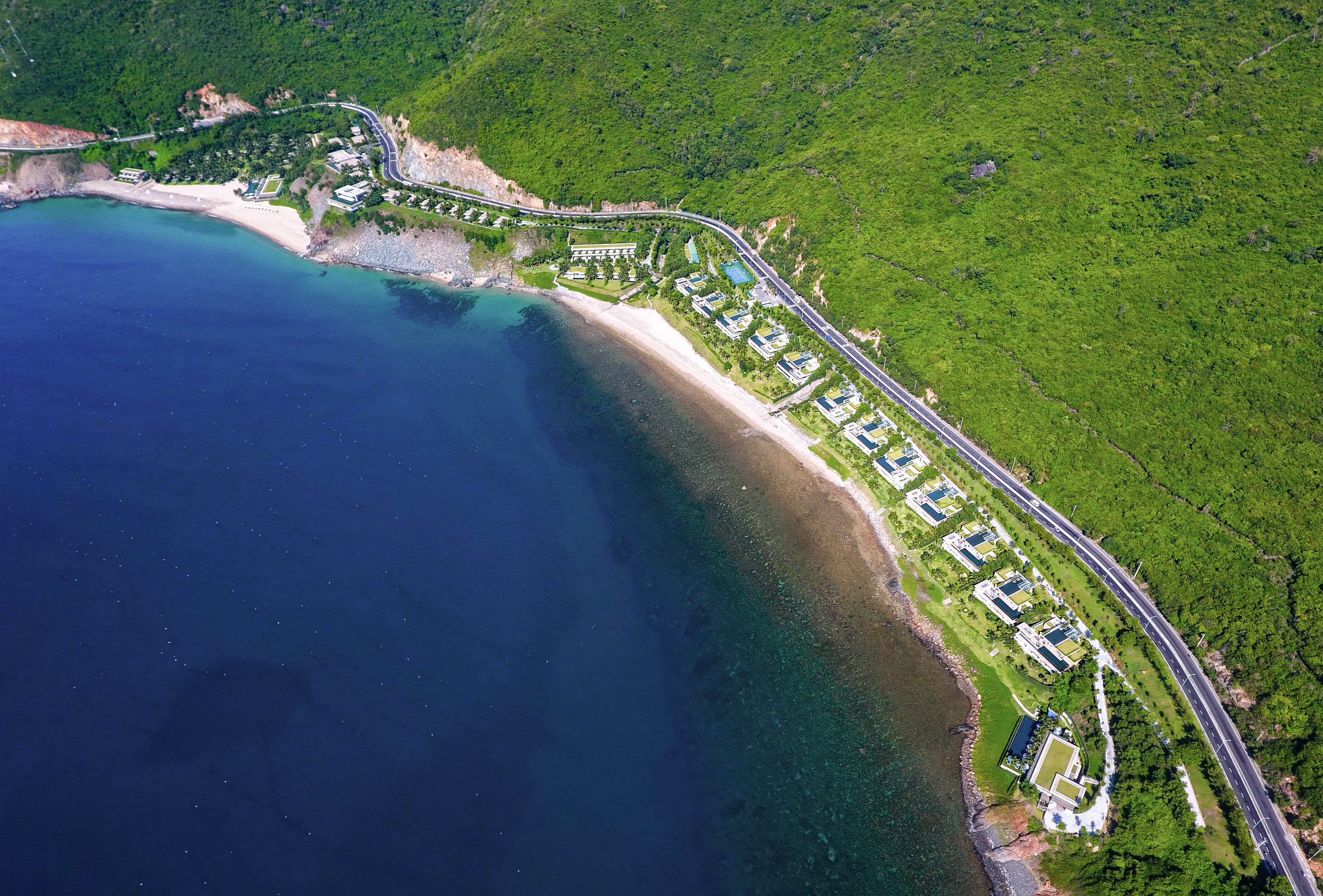 Khanh Hoa kich cau du lich anh 6