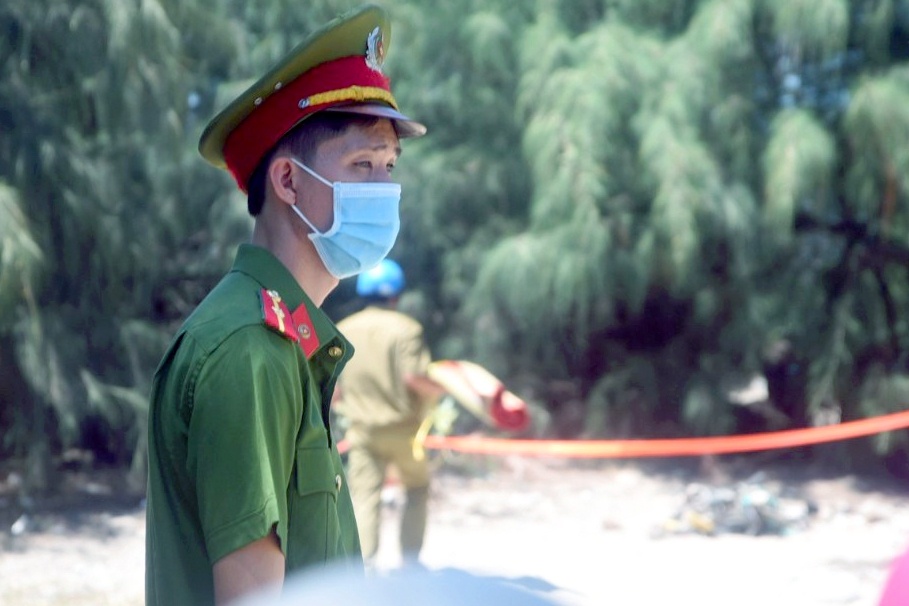 Tim thay thi the be gai 13 tuoi sau 3 ngay mat tich hinh anh