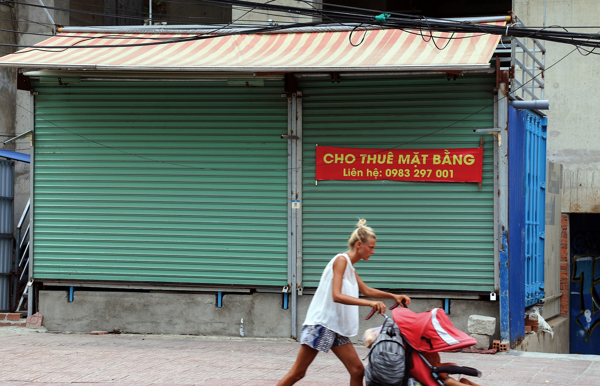 Pho Tay Nha Trang diu hiu vi dich Covid-19 hinh anh