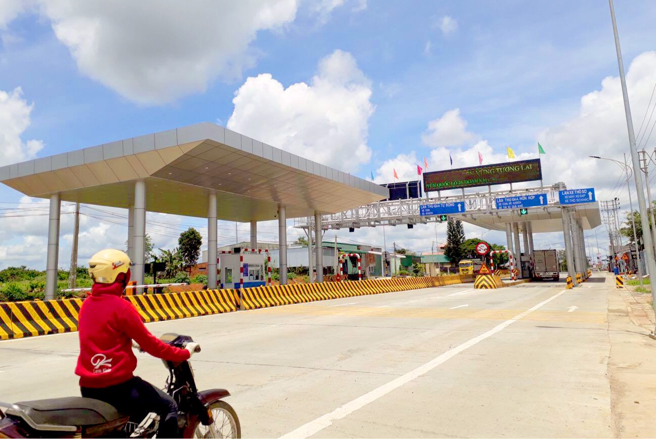 Trạm thu phí BOT Ninh Xuân ảnh 1 Tram thu phi BOT Ninh Xuan anh 1