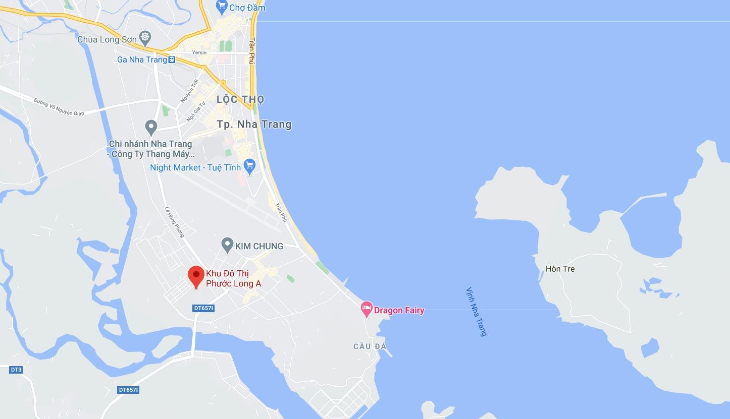 Hai xe oto tong nhau o Nha Trang anh 2