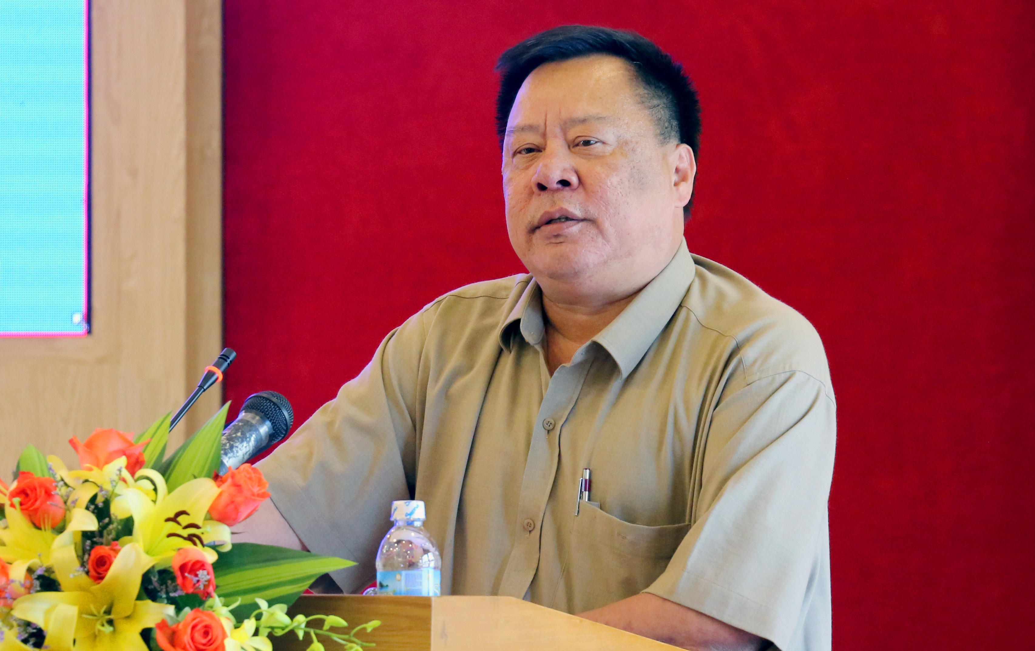 Ky luat can bo o Khanh Hoa anh 2