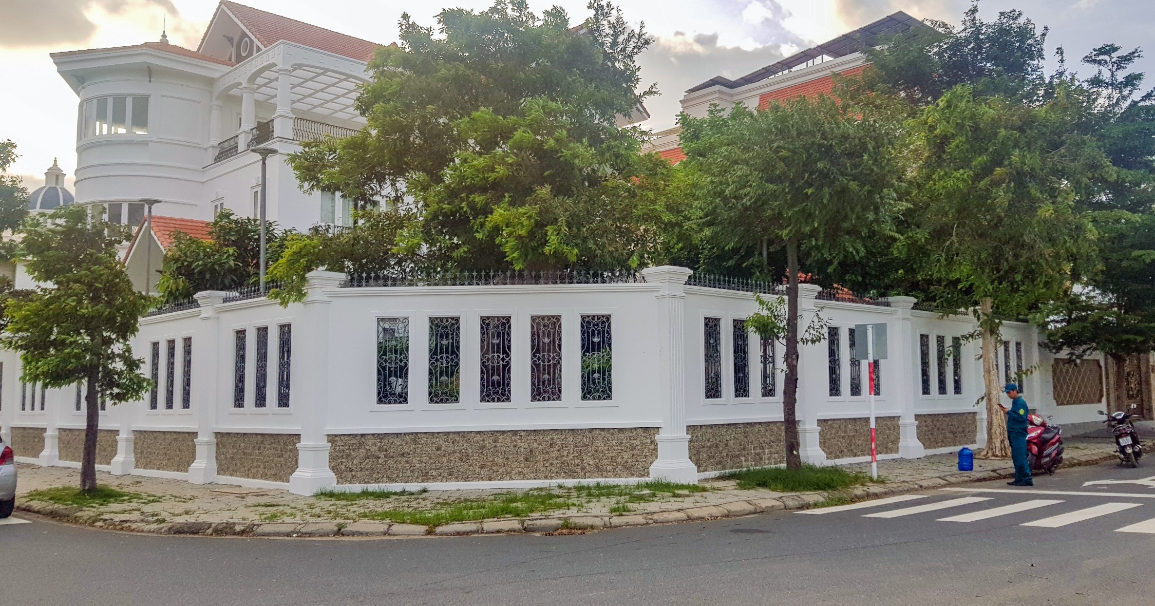Ke la mat tan cong nguyen Bi thu Thanh uy Nha Trang tai nha hinh anh