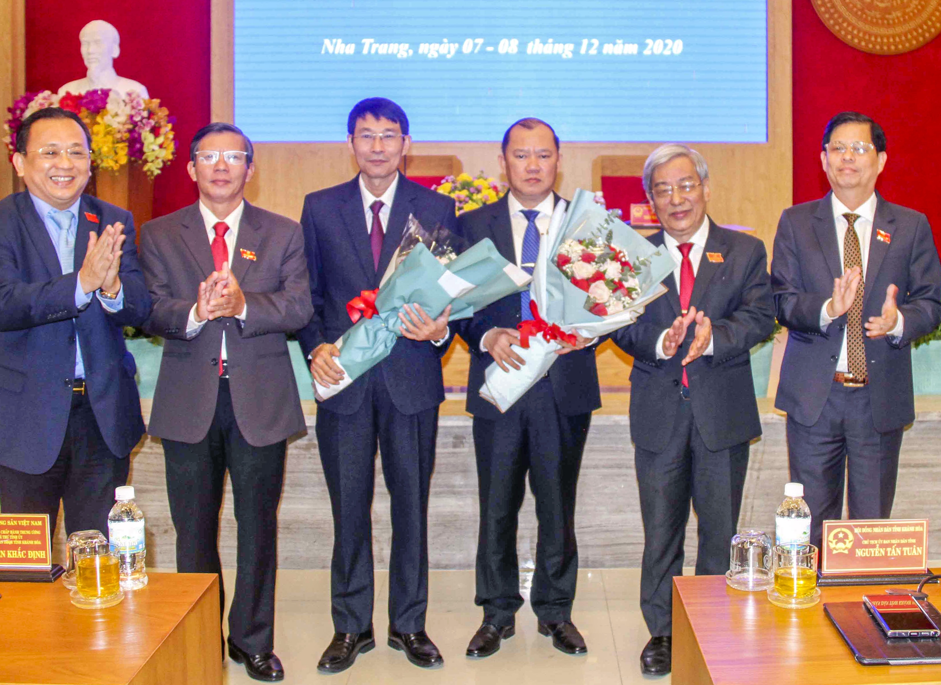 Khanh Hoa co 2 pho chu tich tinh anh 1