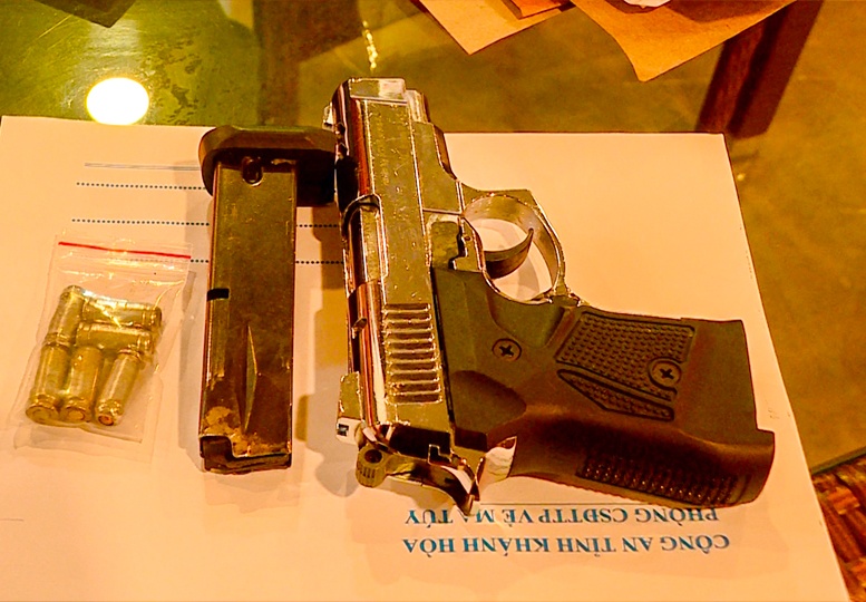 dùng súng chống trả công an ảnh 2 dung sung chong tra cong an anh 2