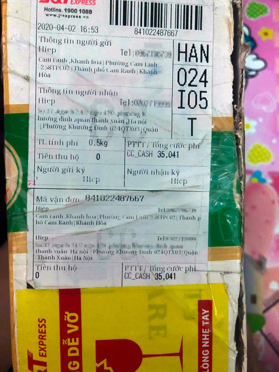 dich vu van chuyen J&T Express anh 2