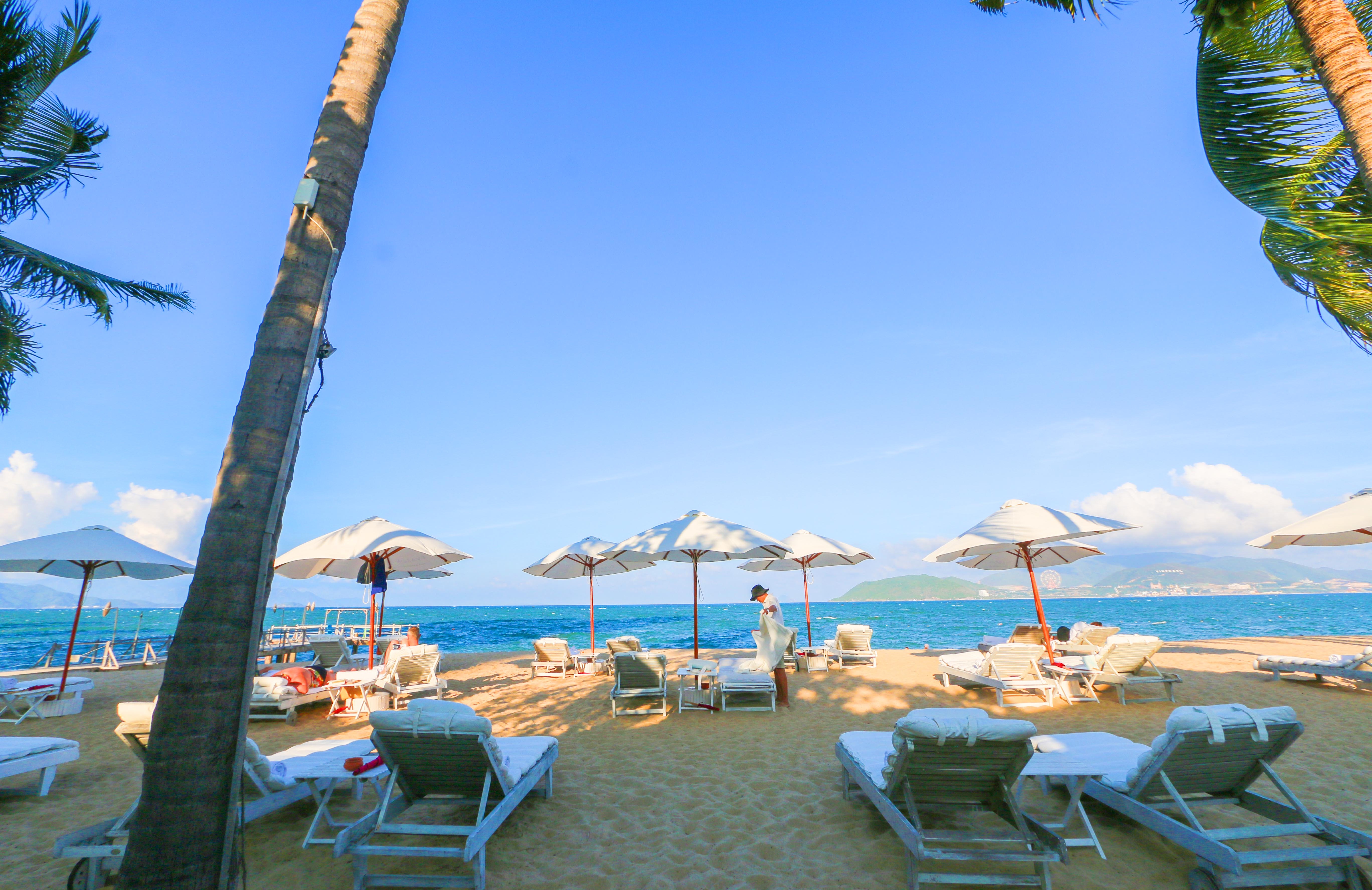 Khanh Hoa lay lai bai bien cho thue anh 2