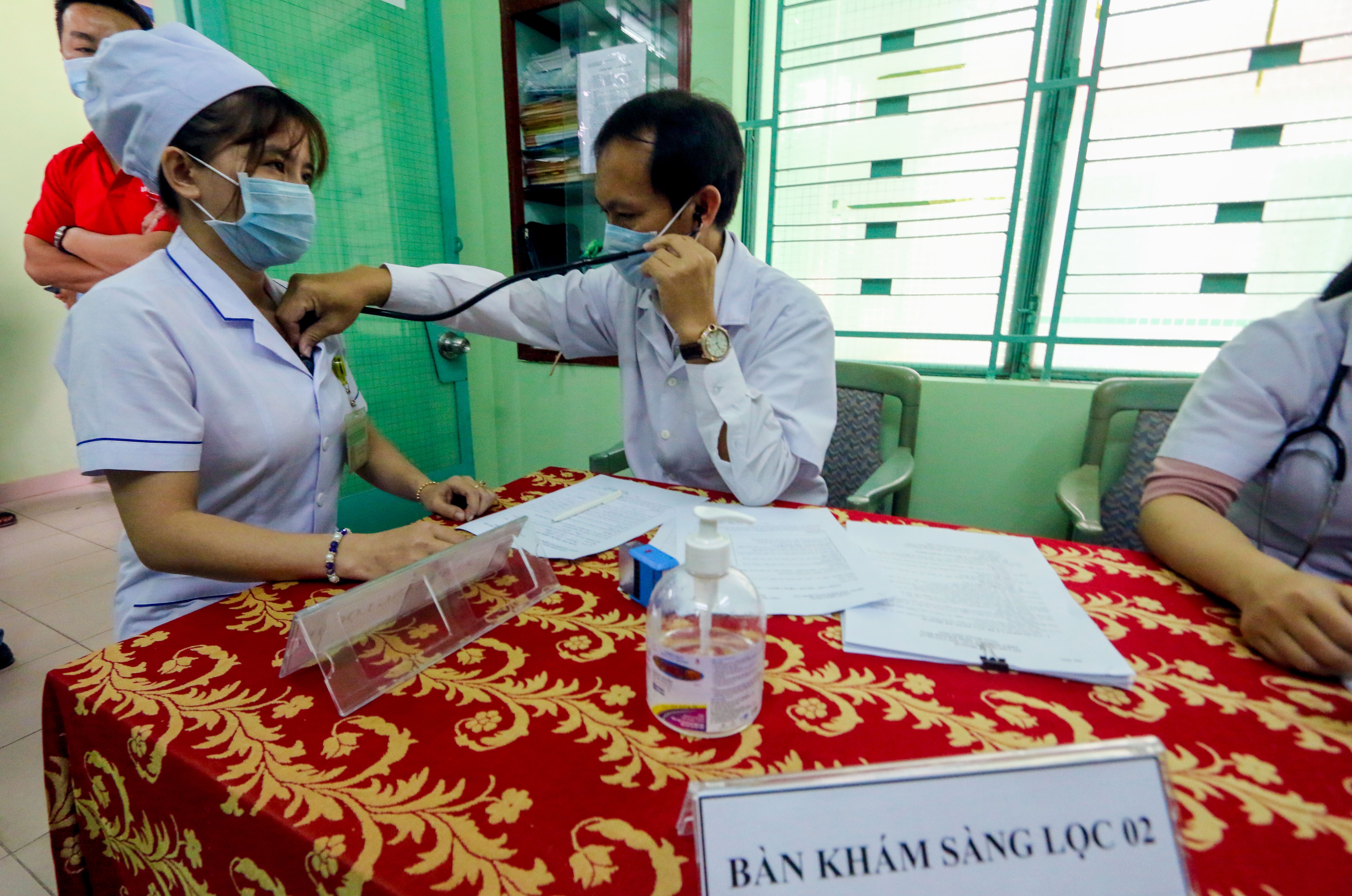 Khanh Hoa tiem vaccine Covid-19 anh 3