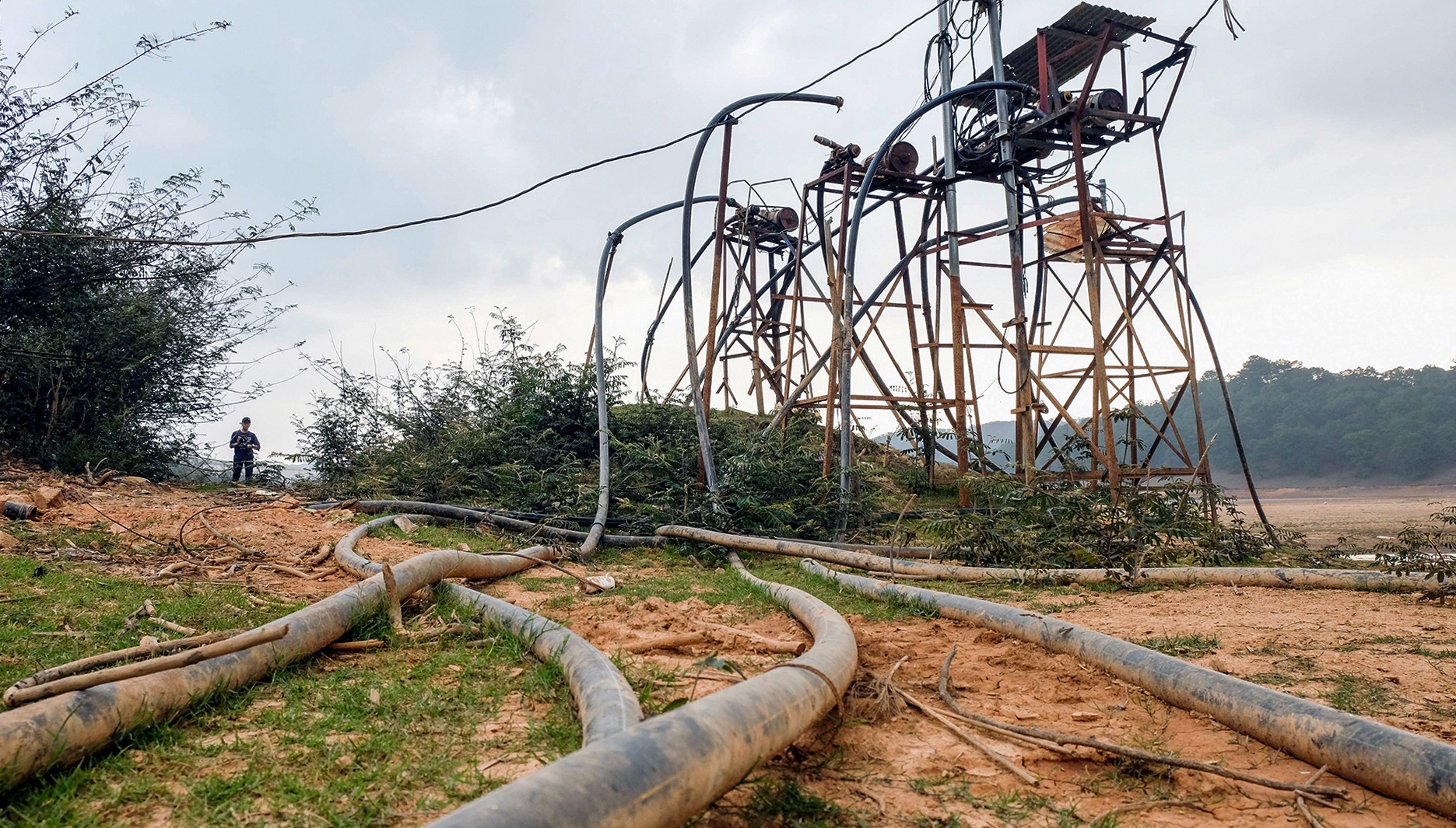 Ho lon nhat Lam Dong can tro day anh 4