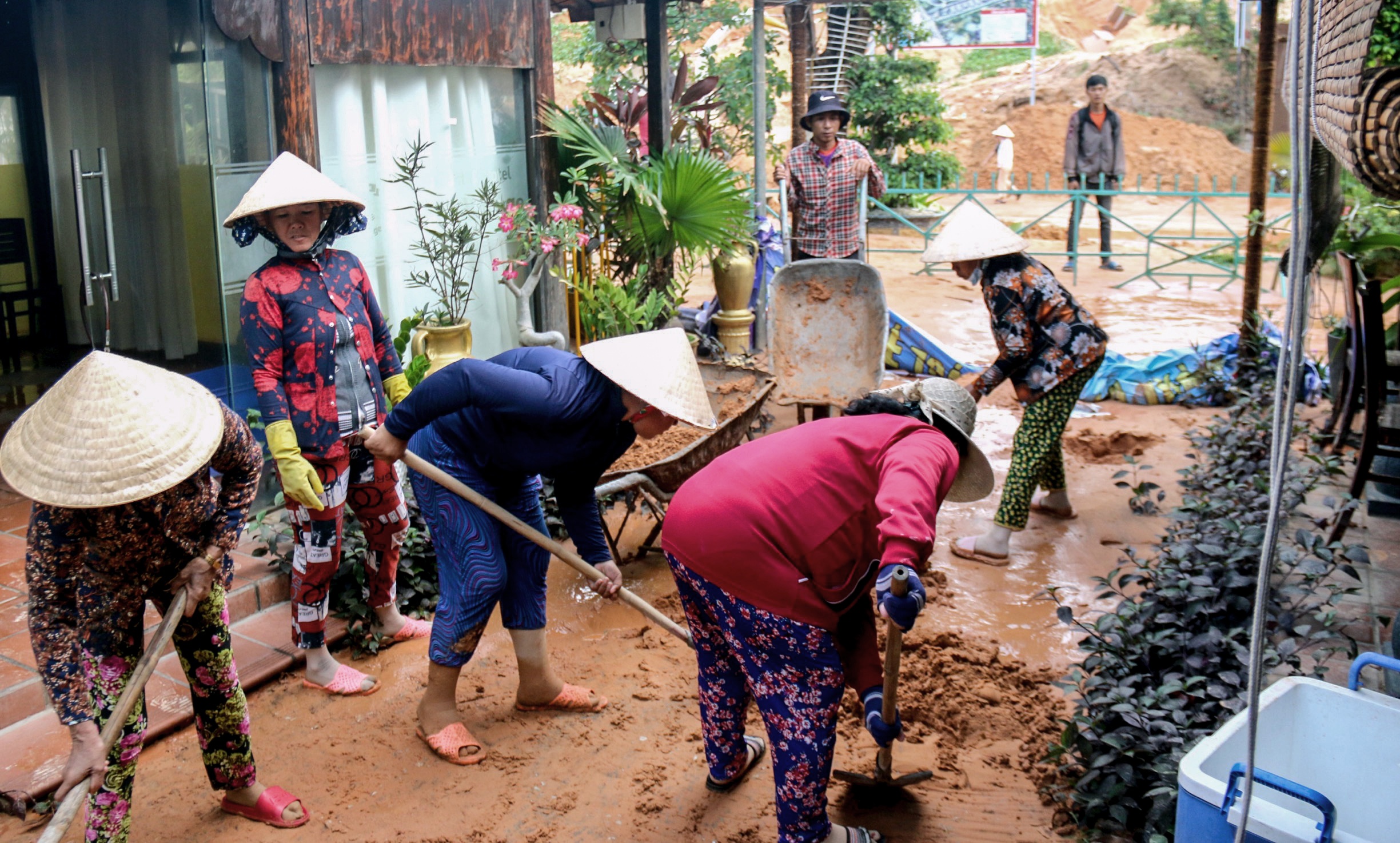 Ca tu du an GoldSand Hill  Villa tran xuong nha dan anh 7