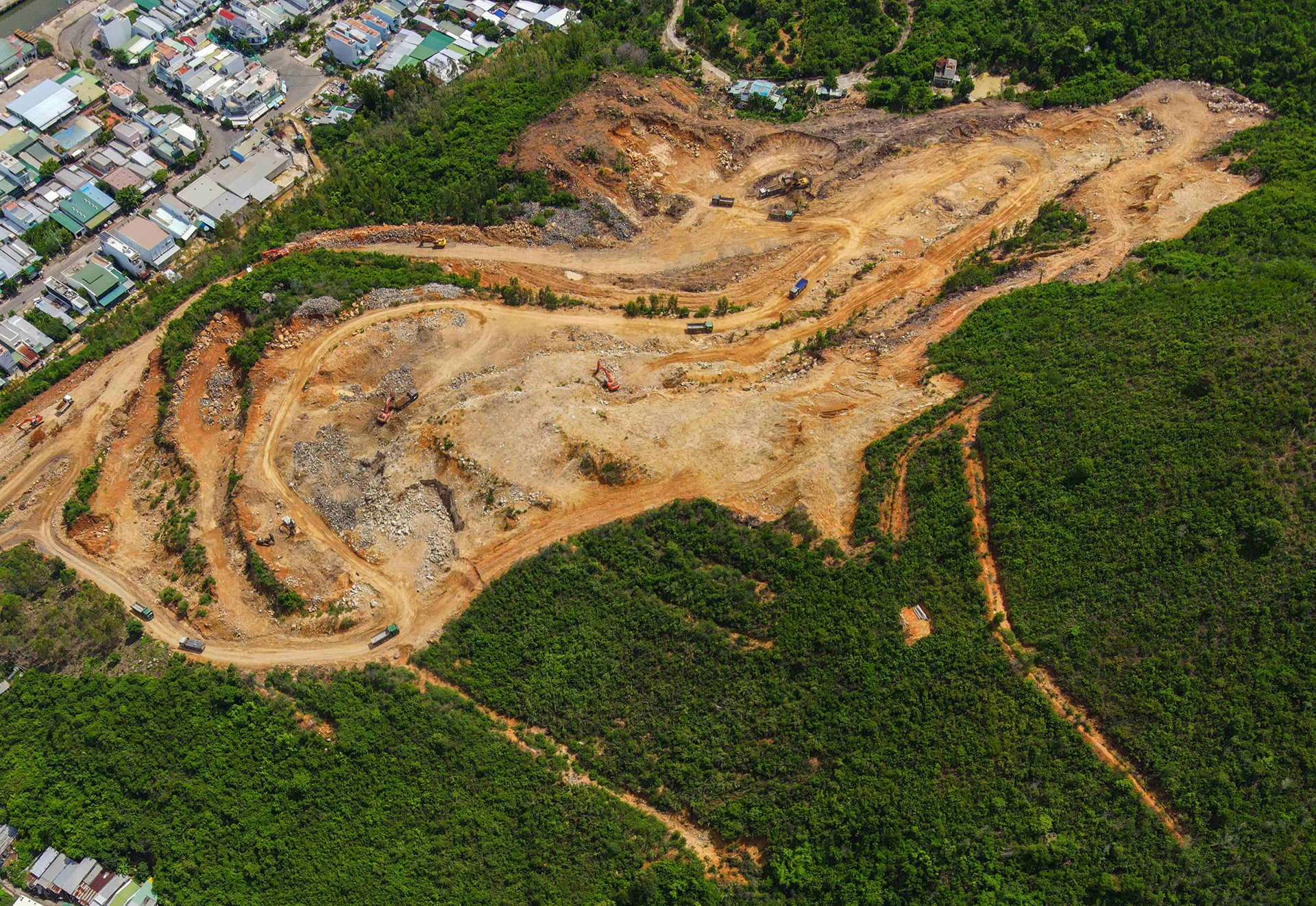 Dung no min, ra soat thu tuc dau tu du an Haborizon hinh anh