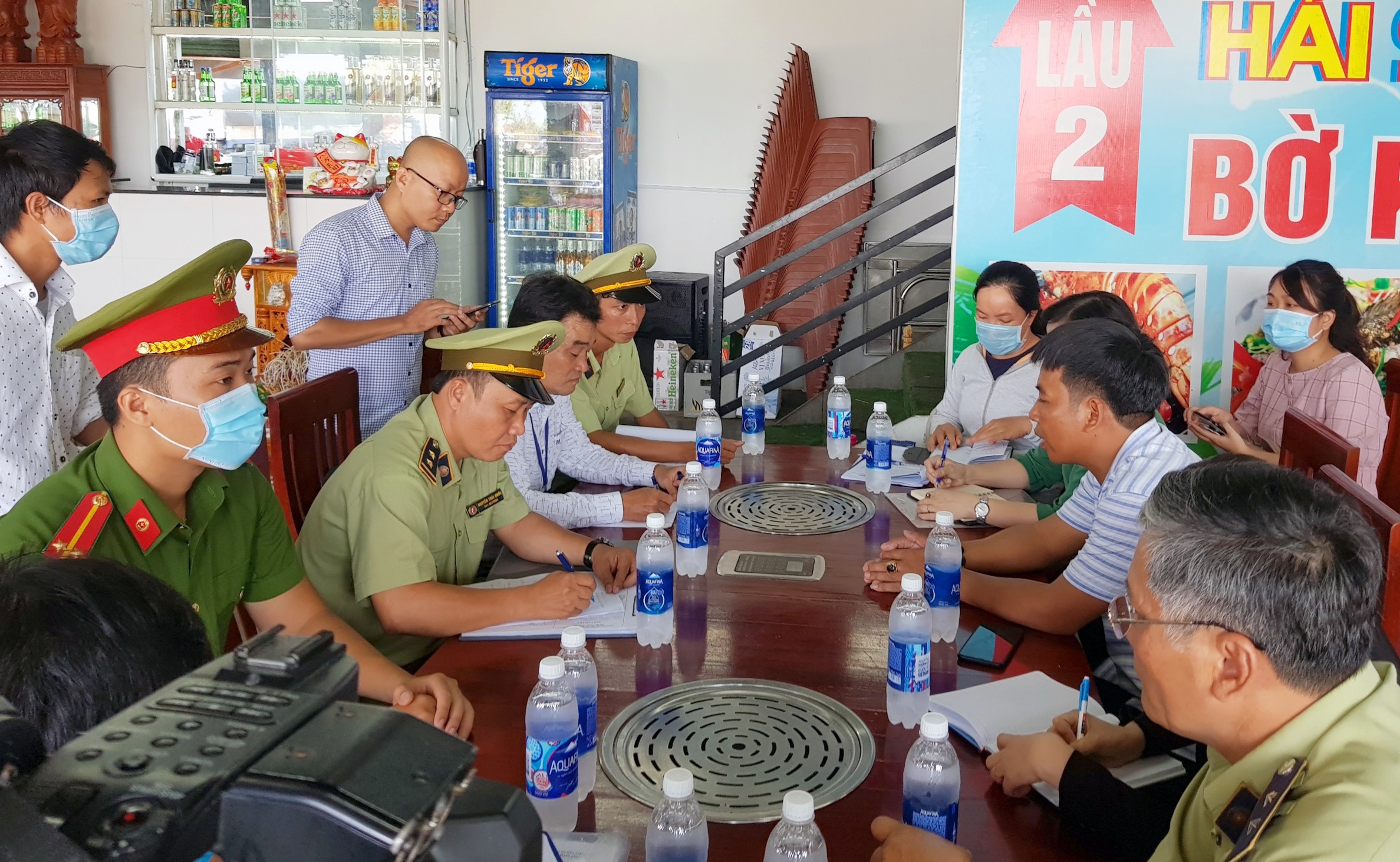 Quan an o Nha Trang bi to 'chat chem' 1,8 trieu/kg oc huong hinh anh