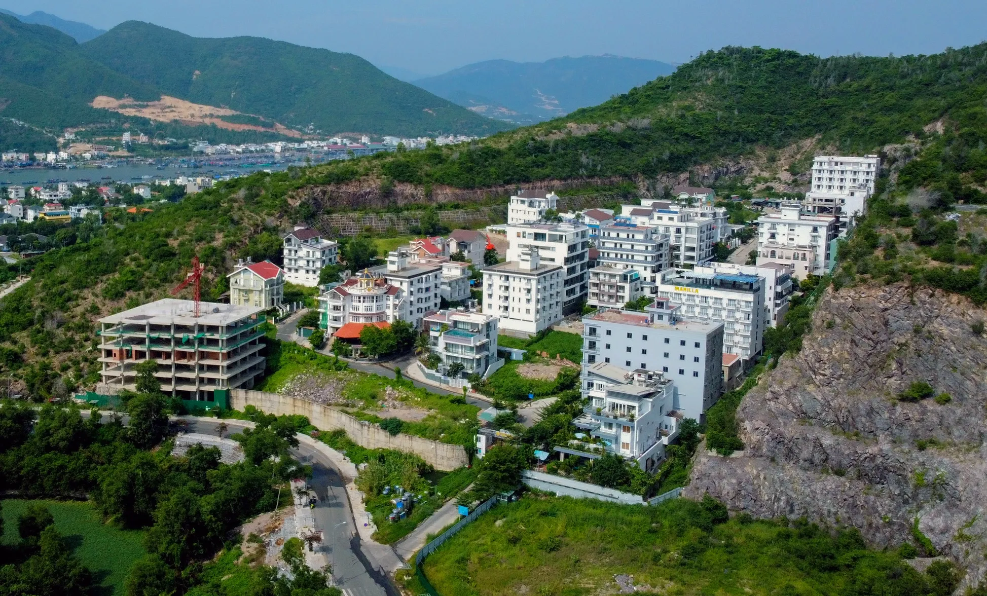 Sap cuong che biet thu sai phep o du an Ocean View hinh anh