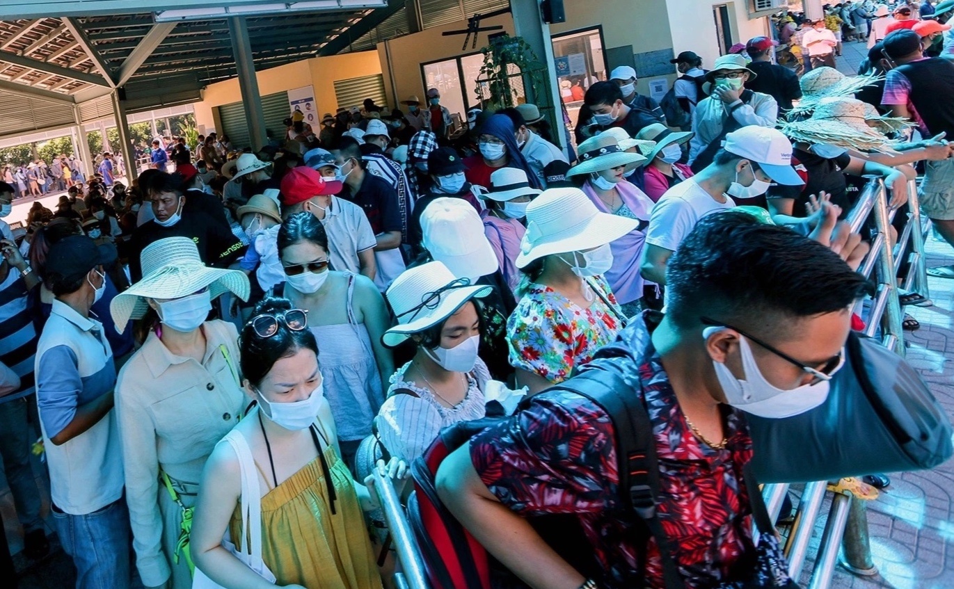 Du khach den Nha Trang dip le anh 2