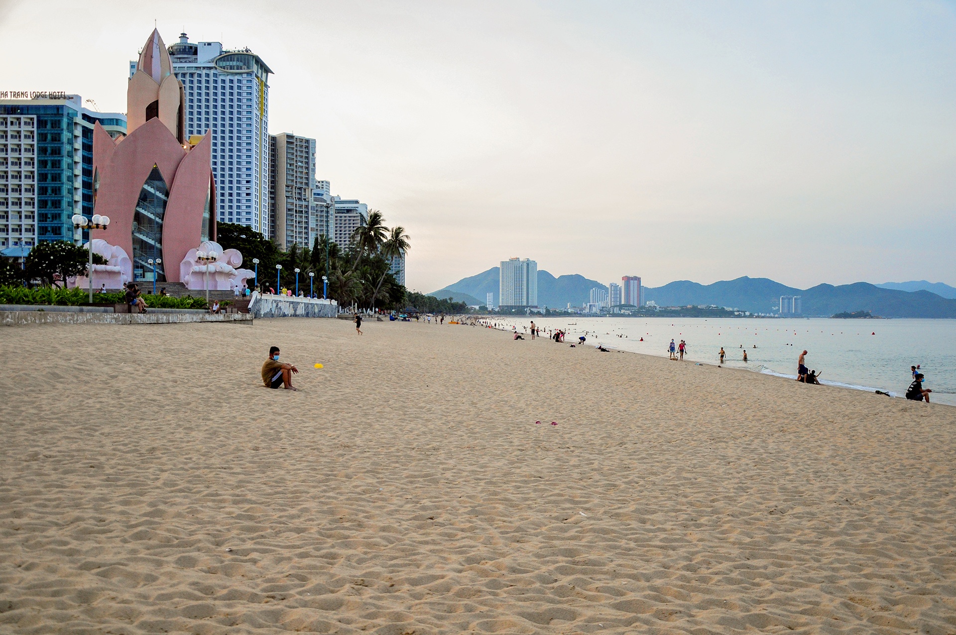 bien Nha Trang vang ve anh 1