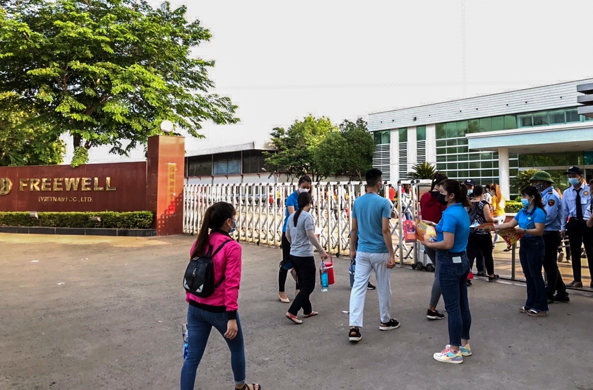 Lap khu cach ly tap trung trong khu cong nghiep anh 1