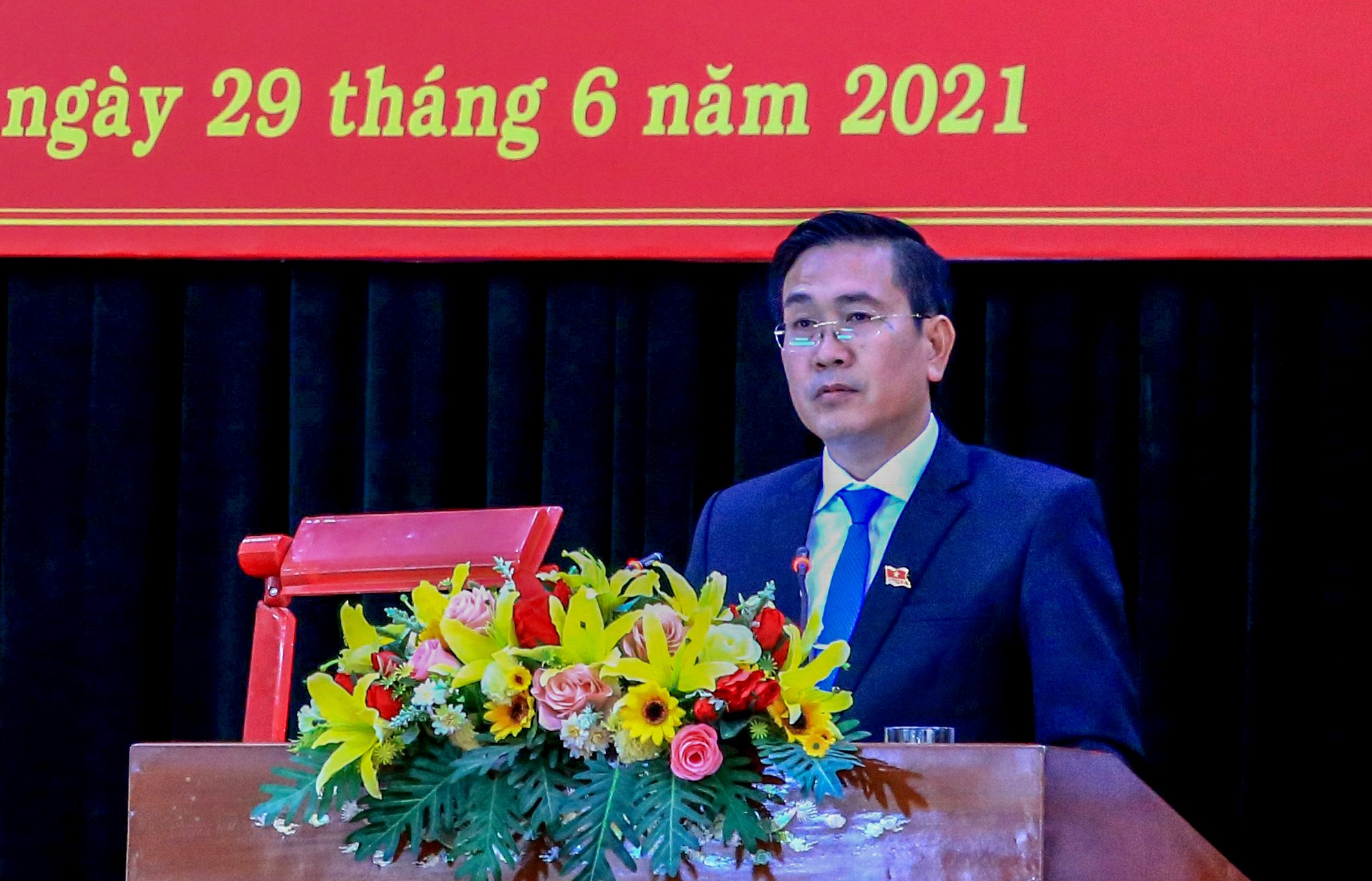 Ong Pham Van Hau duoc bau lam Chu tich HDND tinh Ninh Thuan hinh anh