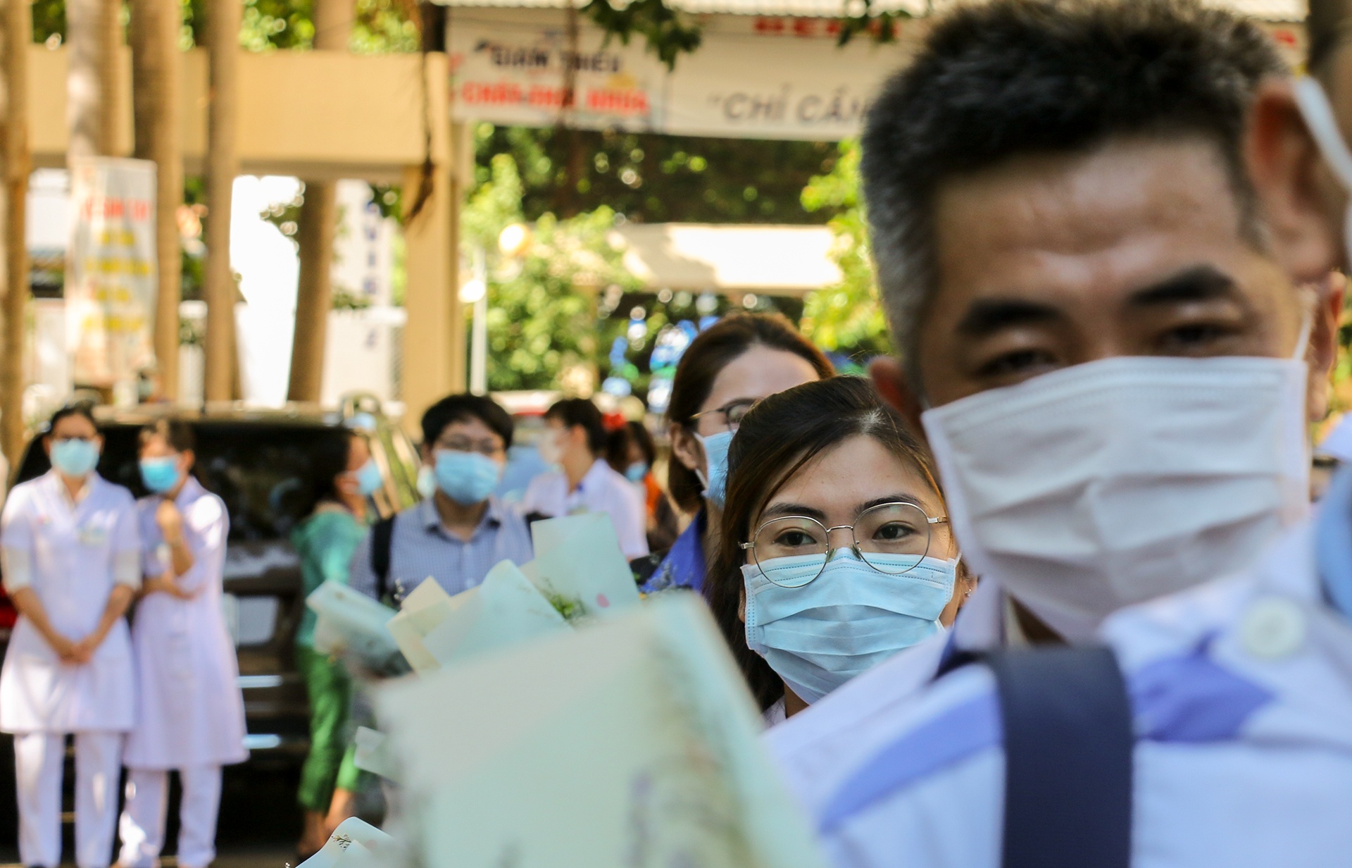 Sinh vien nganh y ho tro Phu Yen chong dich anh 5