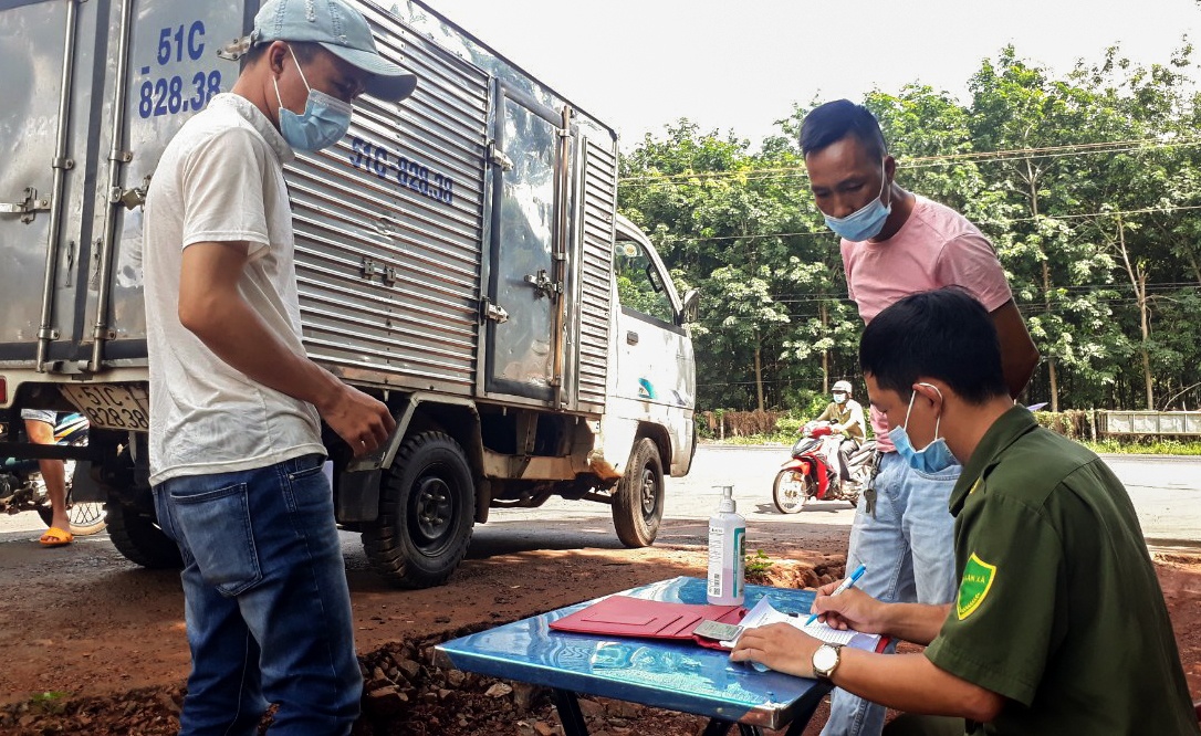 Binh Phuoc gian cach huyen Chon Thanh theo Chi thi 16 hinh anh