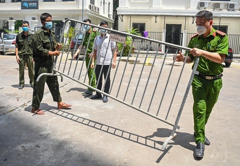 Binh Thuan khong nhan nguoi ve tu noi gian cach theo Chi thi 16 hinh anh