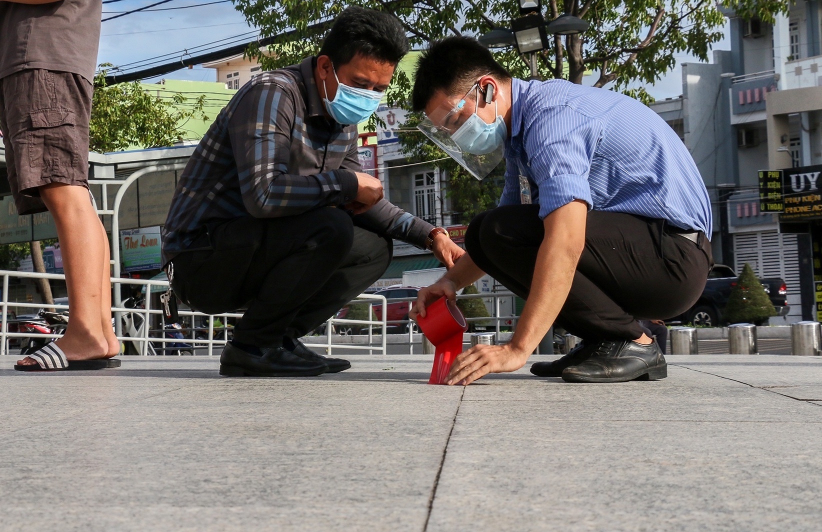 Sieu thi o Nha Trang sach hang anh 10