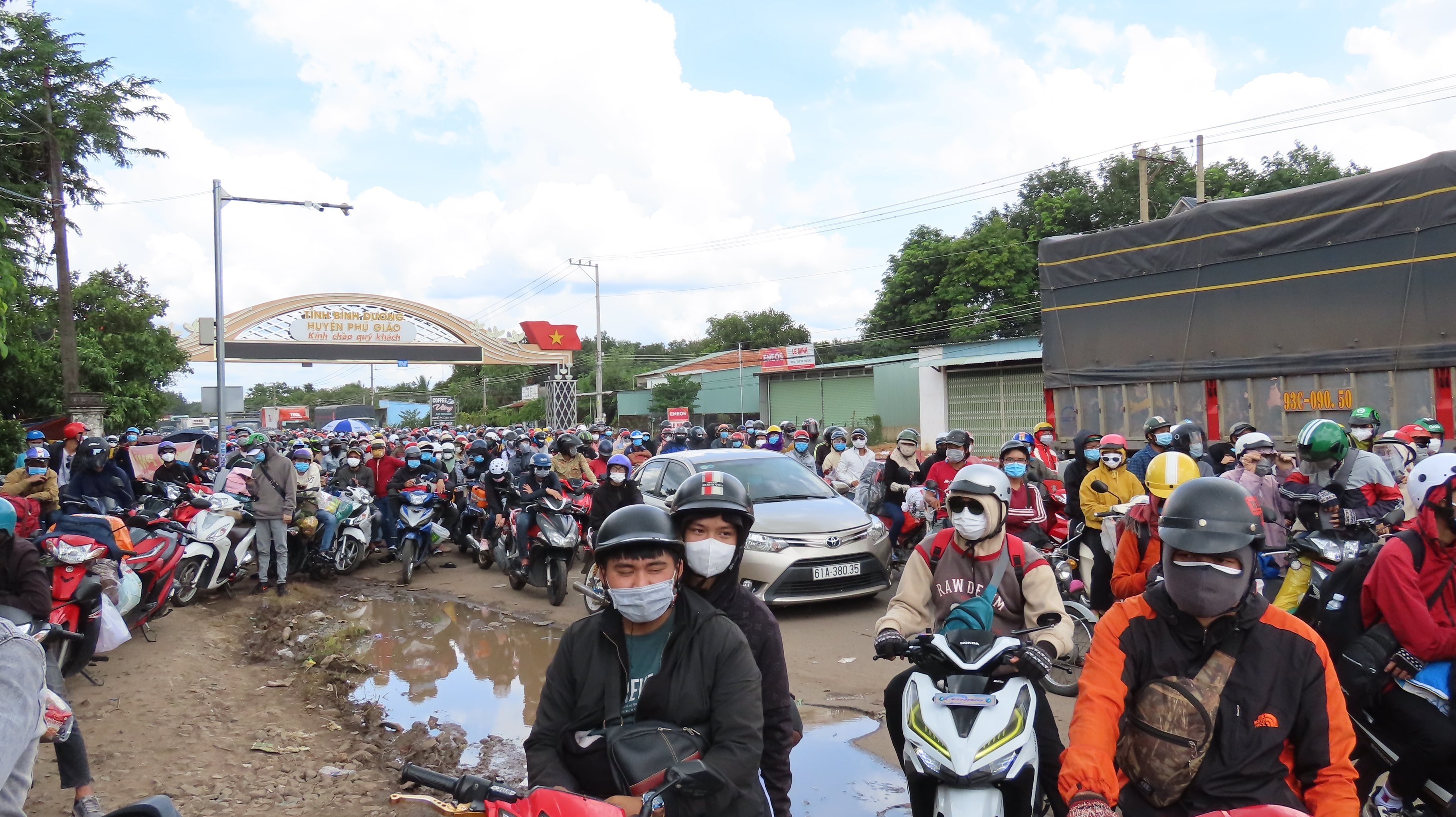 Chi nguoi dan ve que anh 1