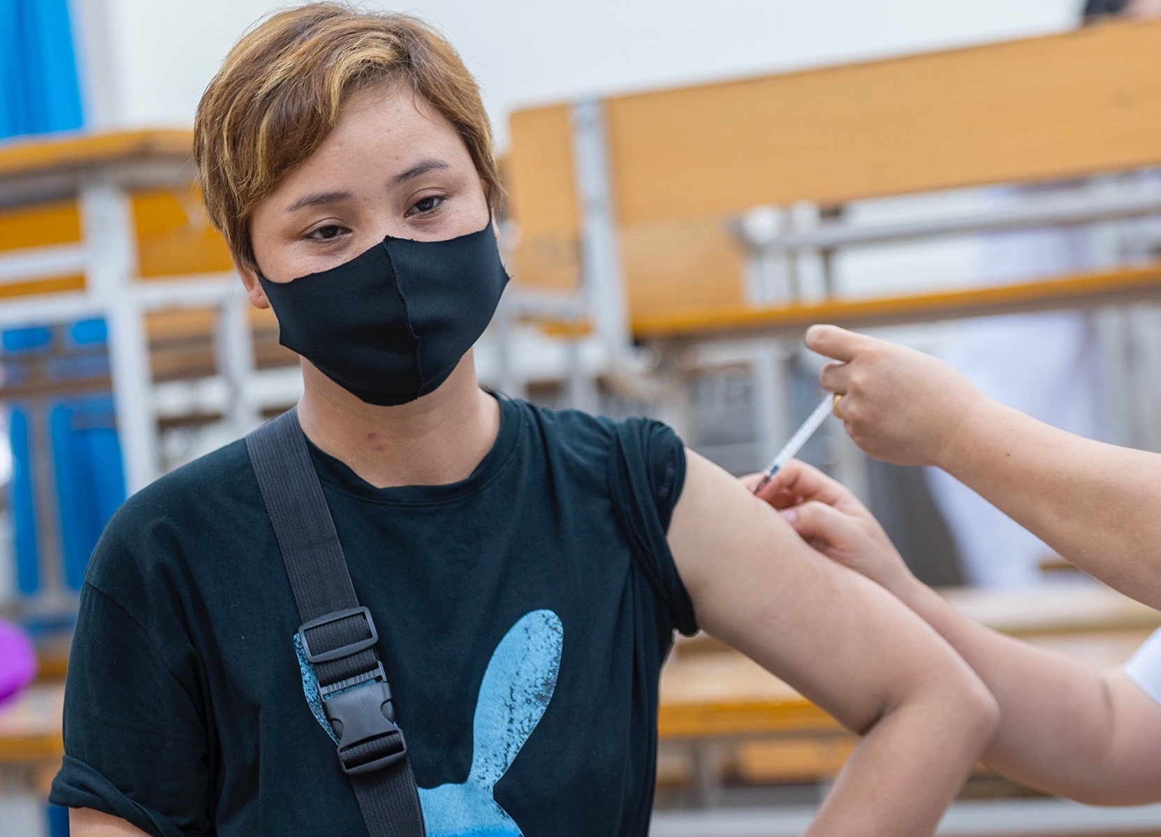 Tiêm vaccine cho người dân ảnh 3 Tiem vaccine cho nguoi dan anh 3