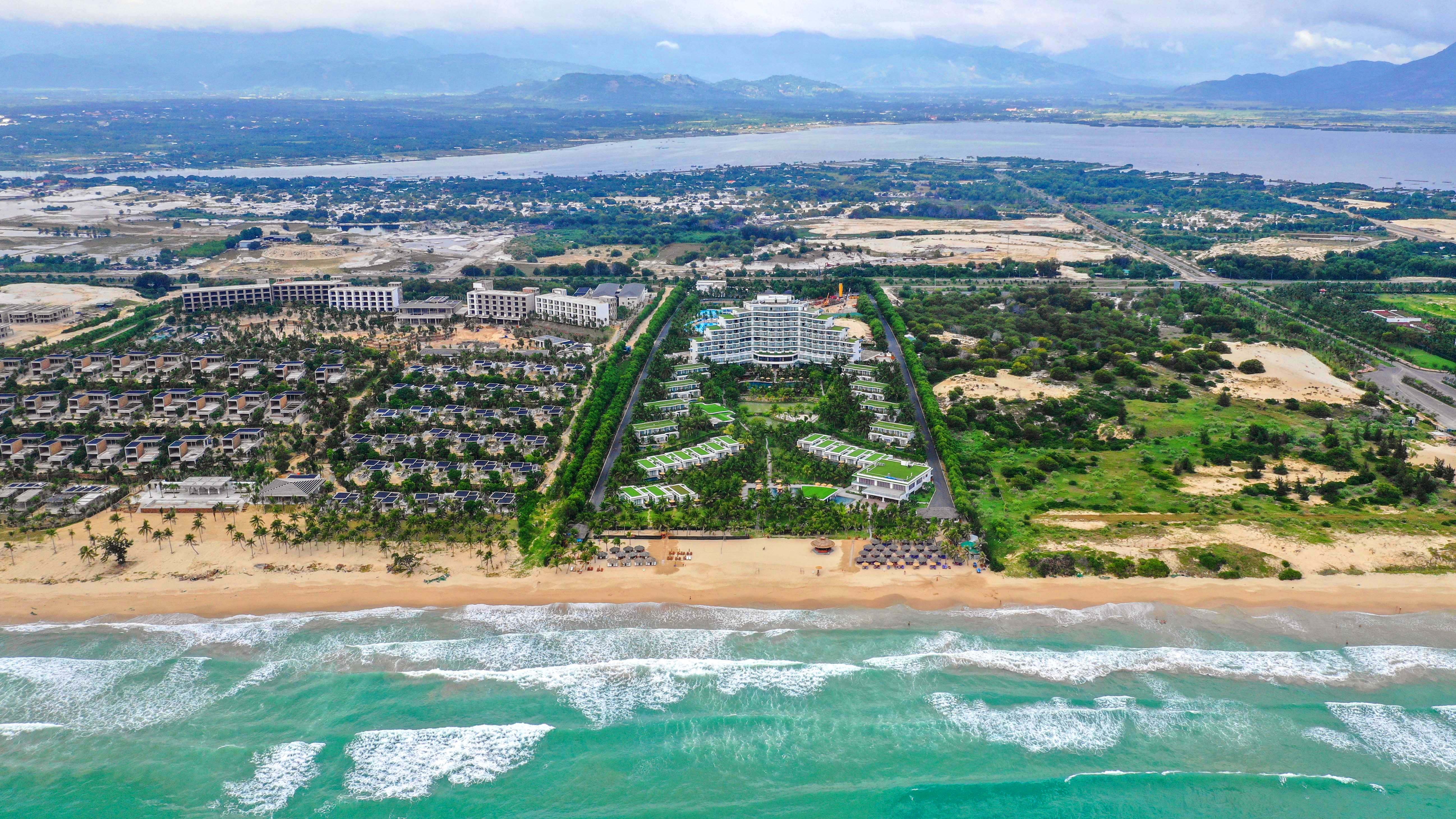 ban dat ven bien anh 1