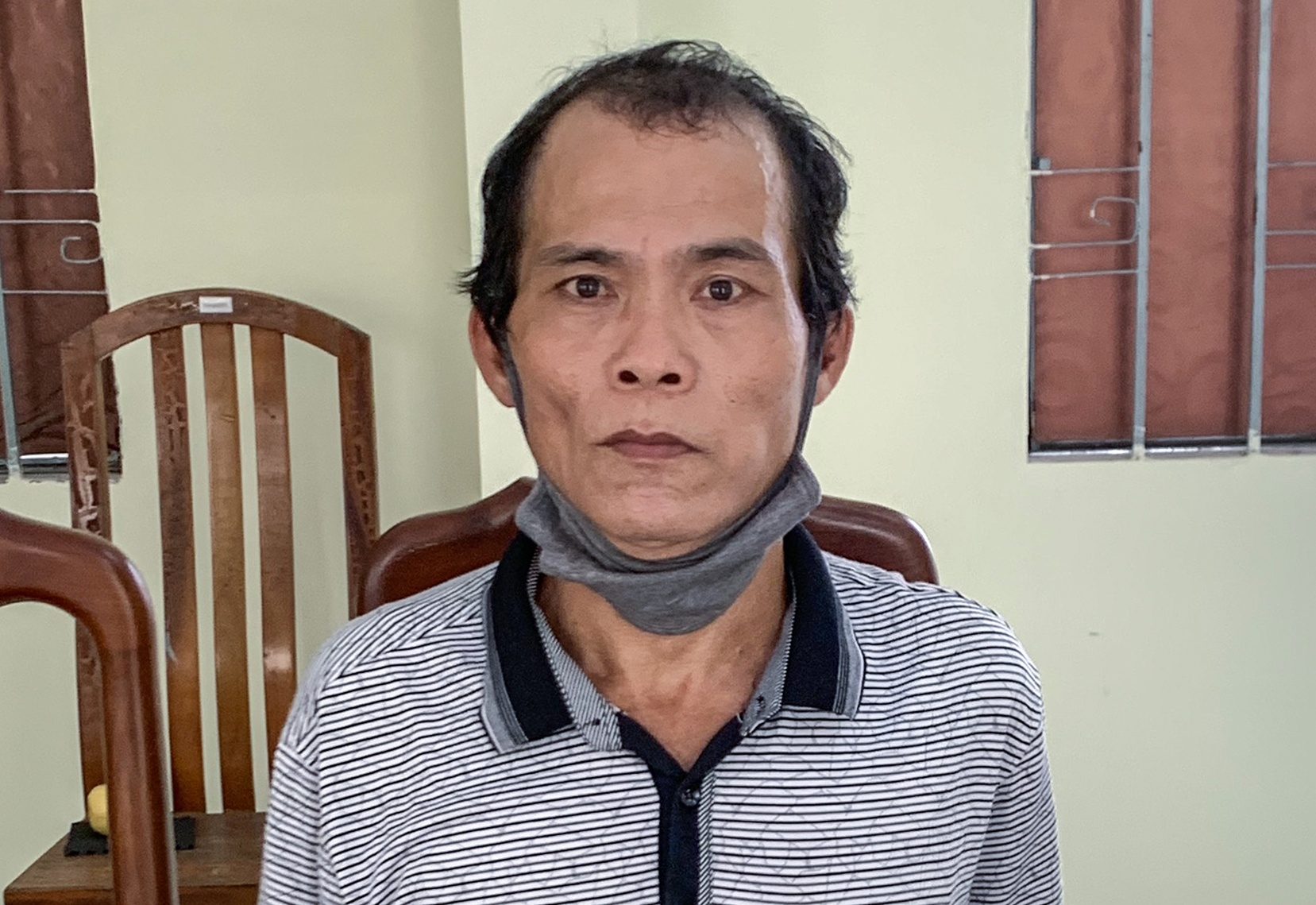 truy nã nghi can chém cảnh sát ảnh 1 truy na nghi can chem canh sat anh 1