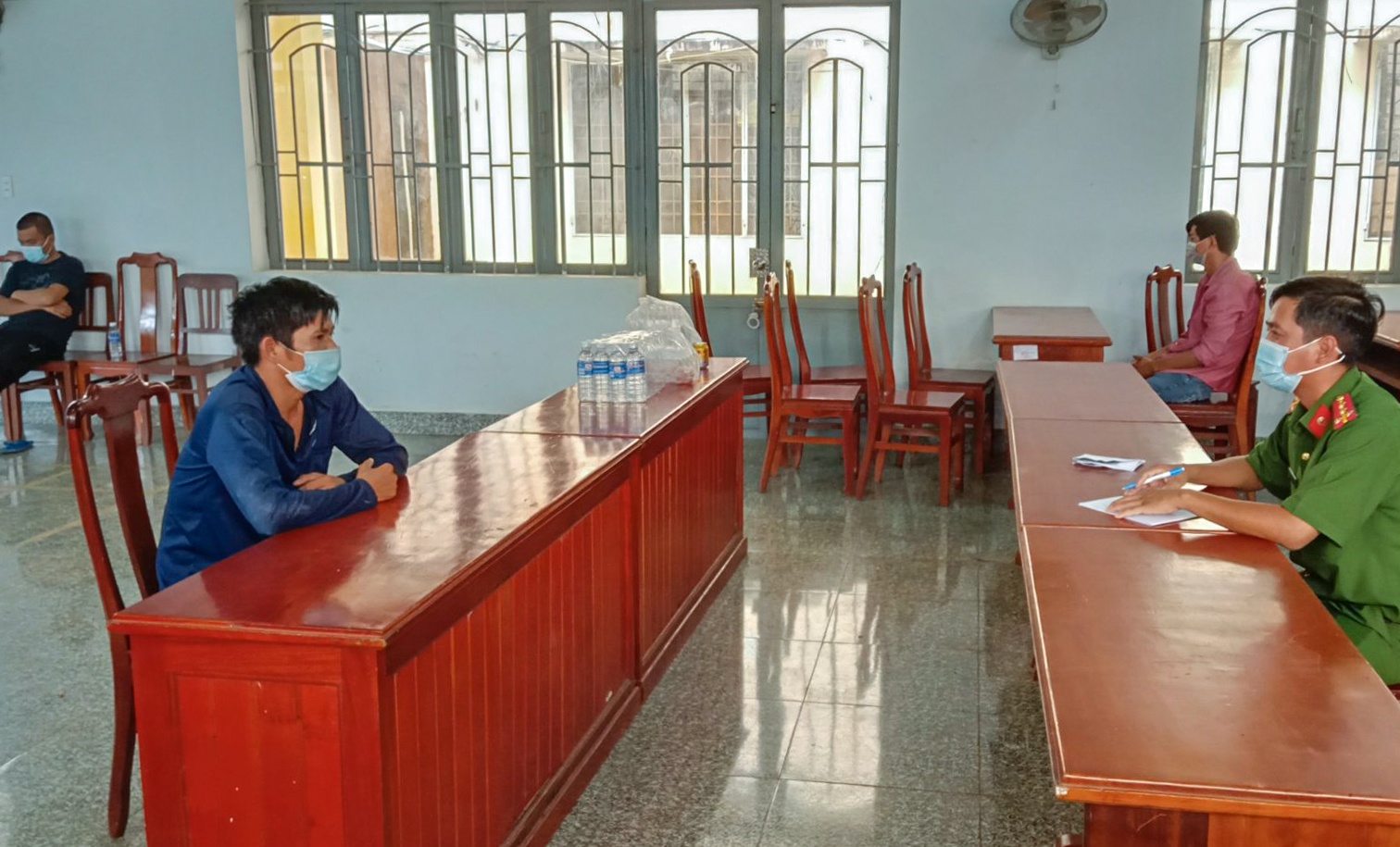 lén đánh bạc ở Bình Phướ ảnh 1 len danh bac o Binh Phuo anh 1
