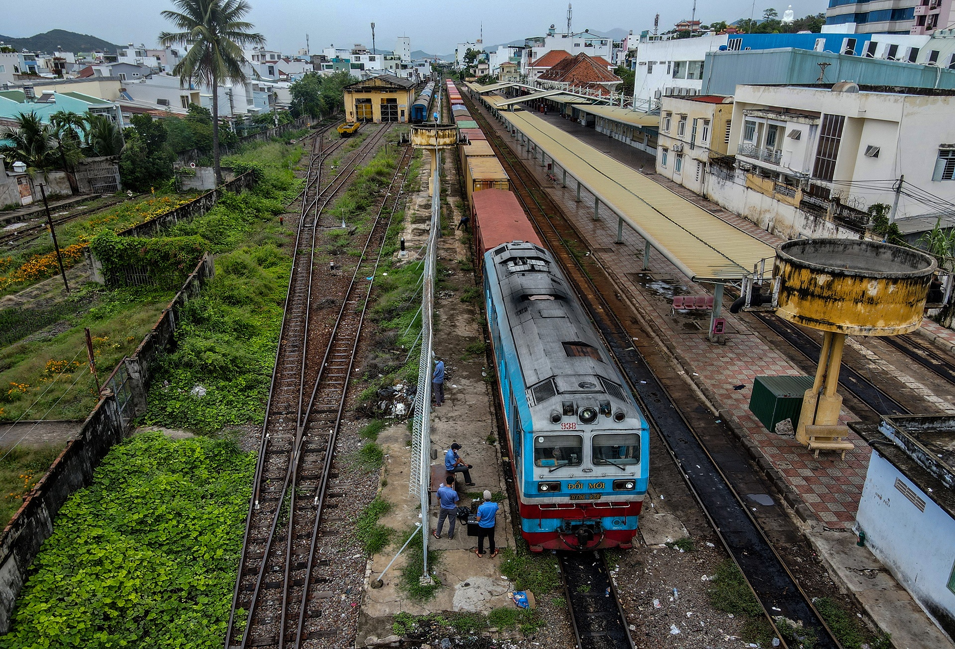 di doi ga Nha Trang ra ngoai thanh anh 6